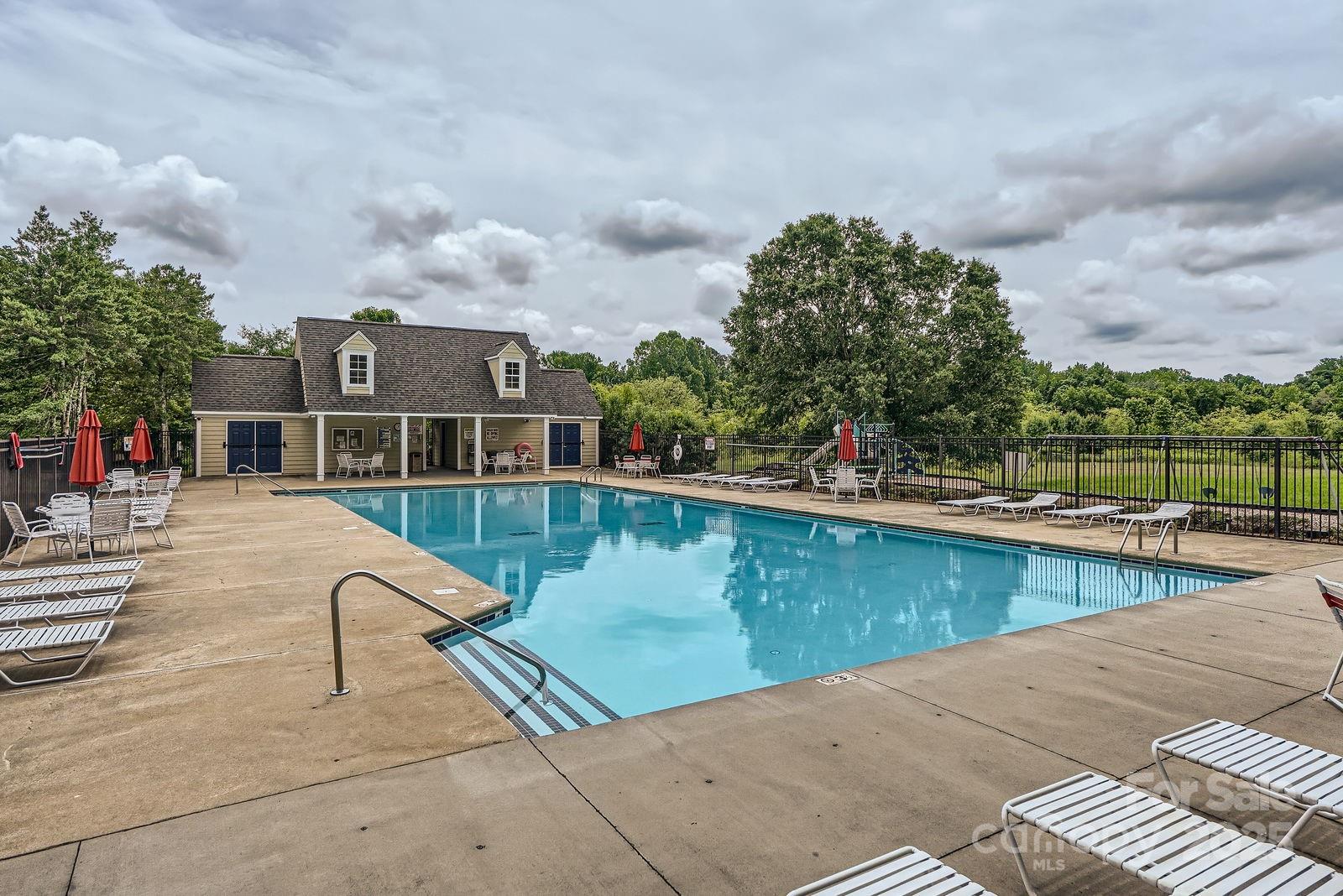 7810 Leisure Lane
