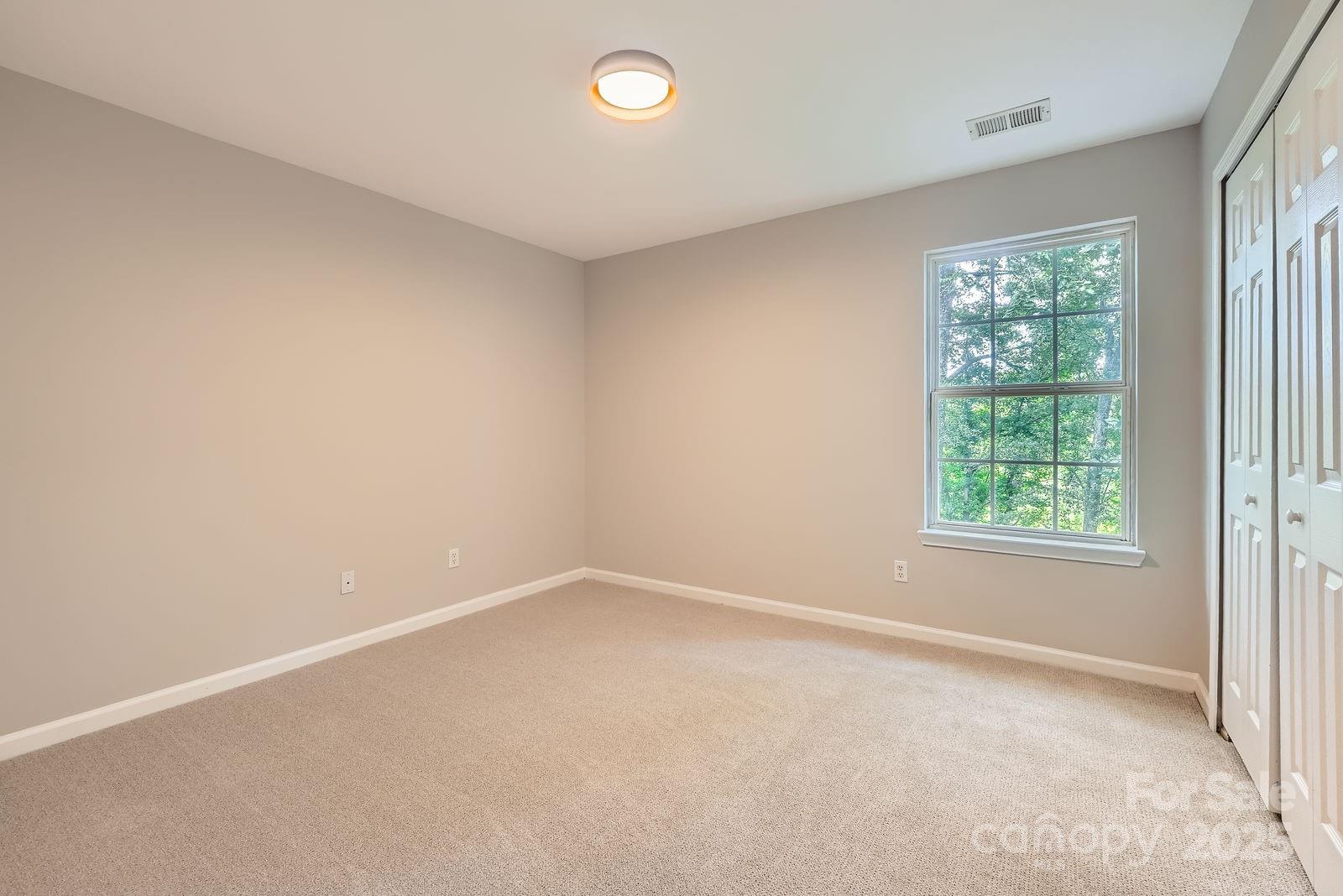 7810 Leisure Lane