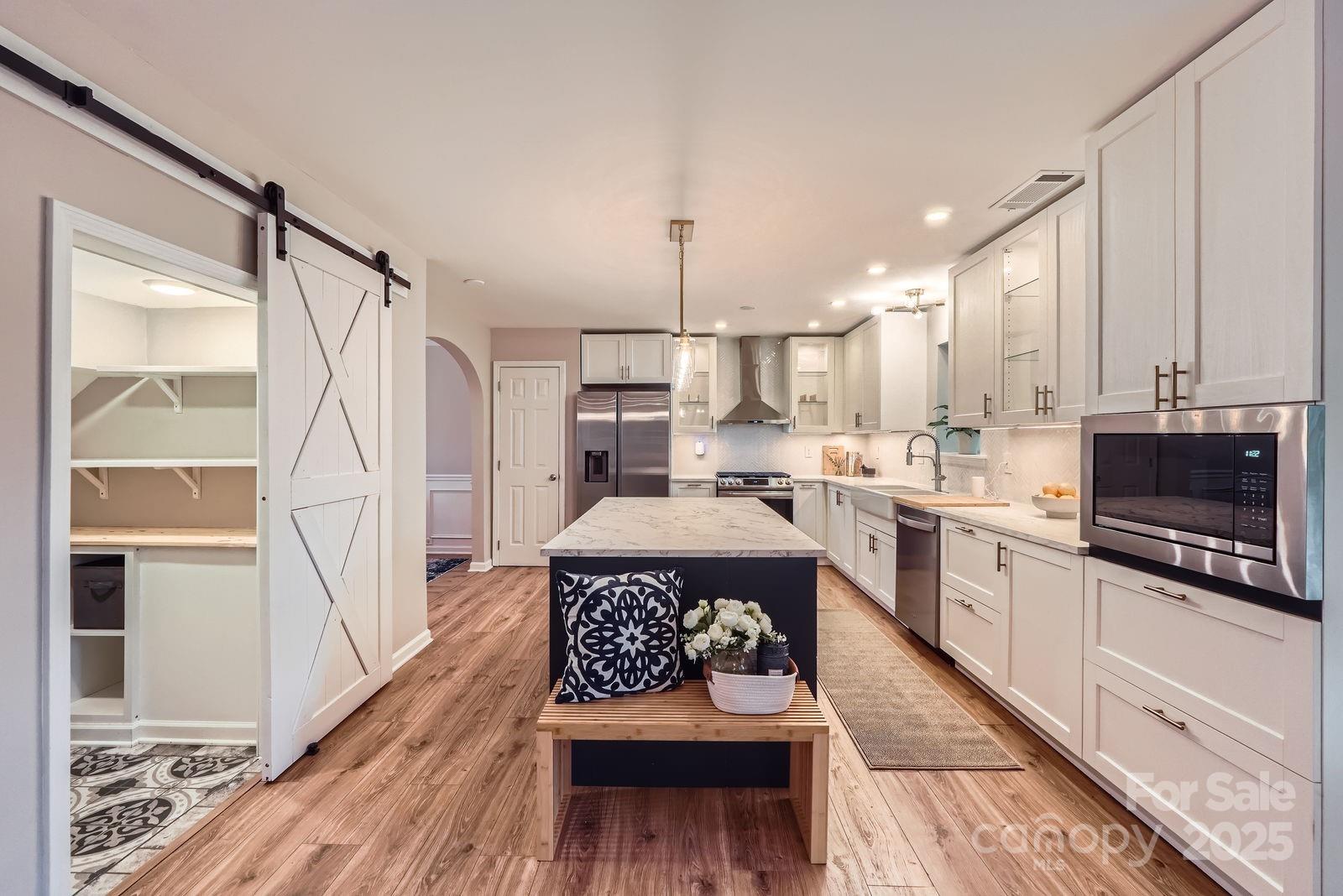7810 Leisure Lane