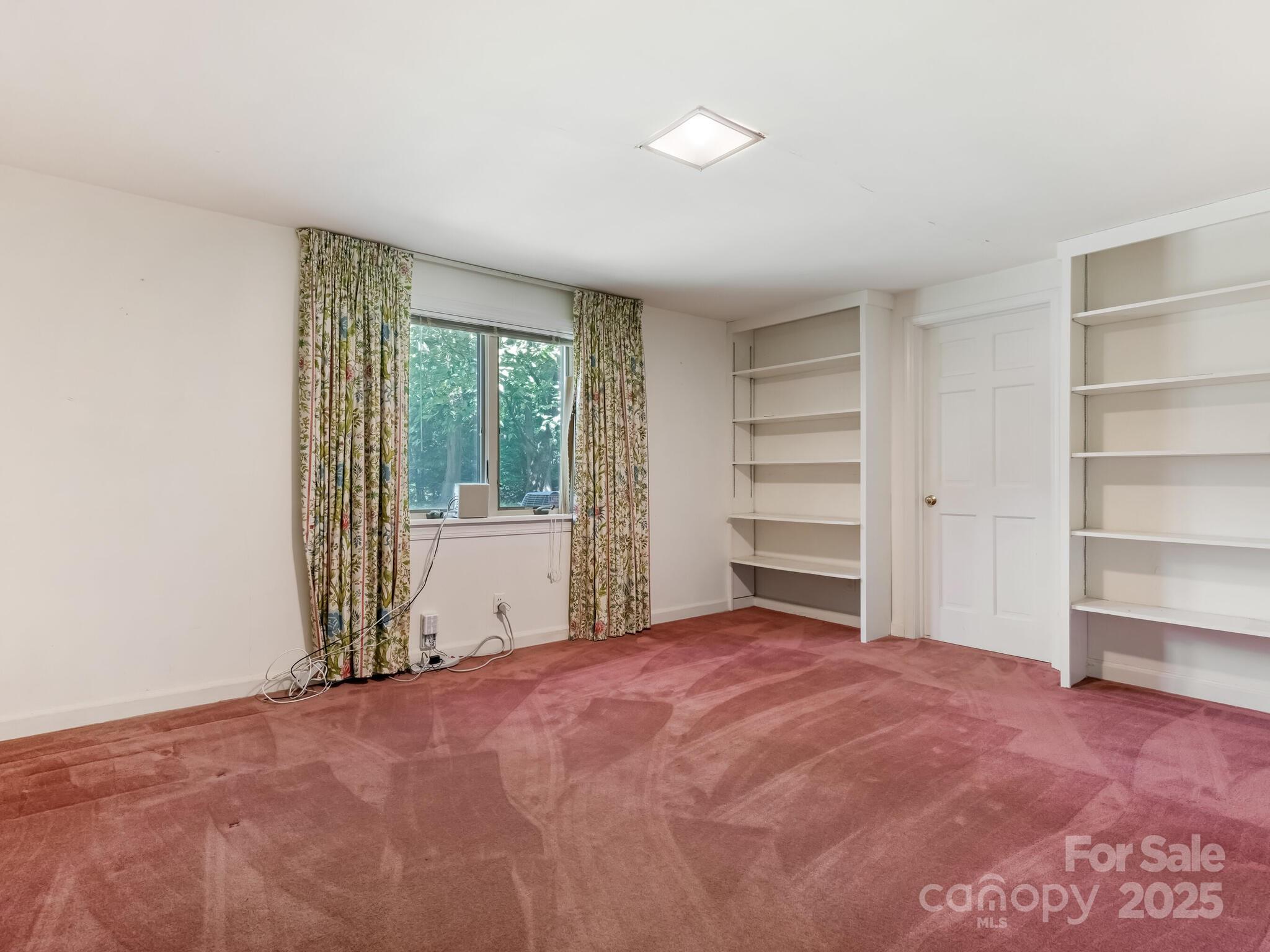 1950 Overhill Road