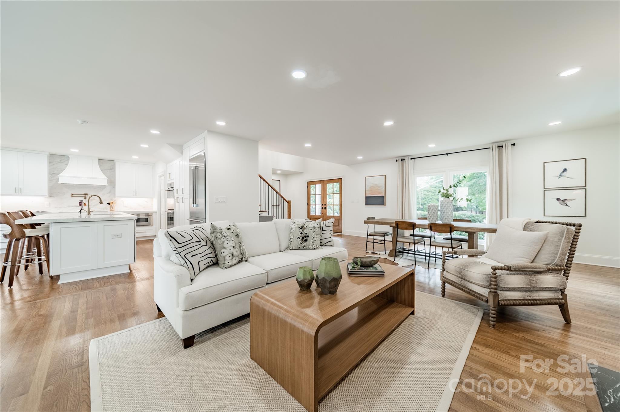 601 Cherokee Road