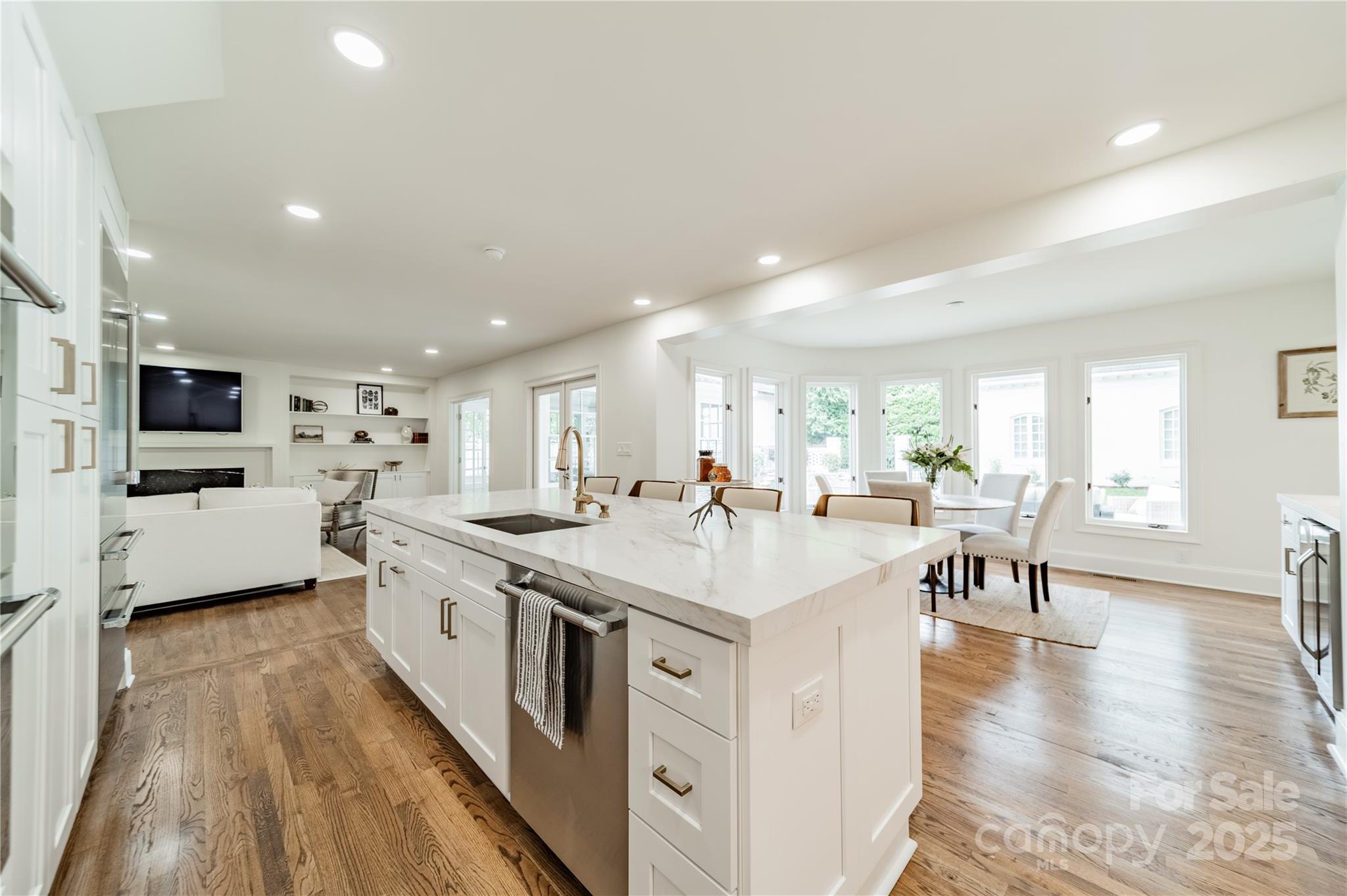 601 Cherokee Road