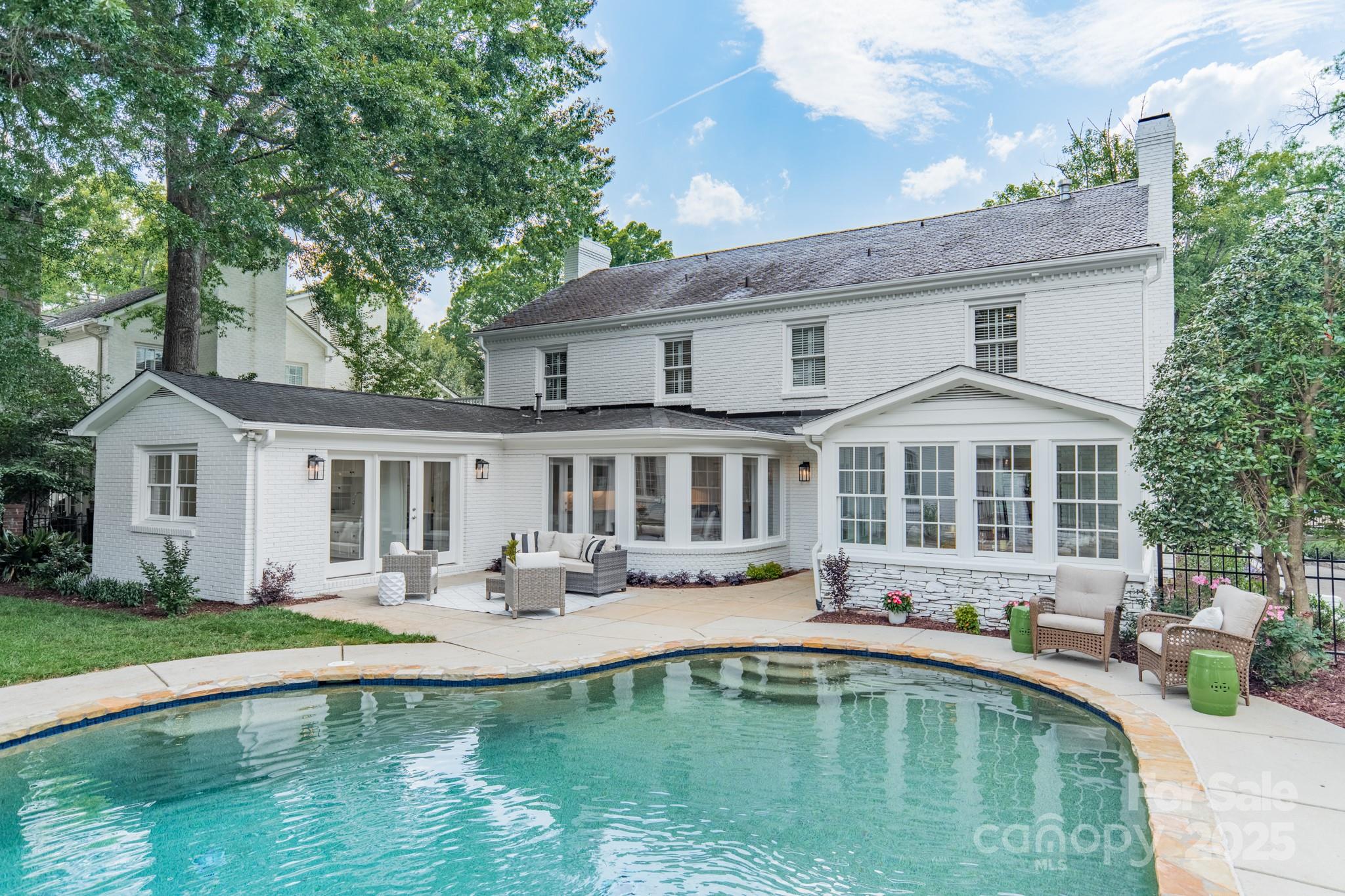 601 Cherokee Road