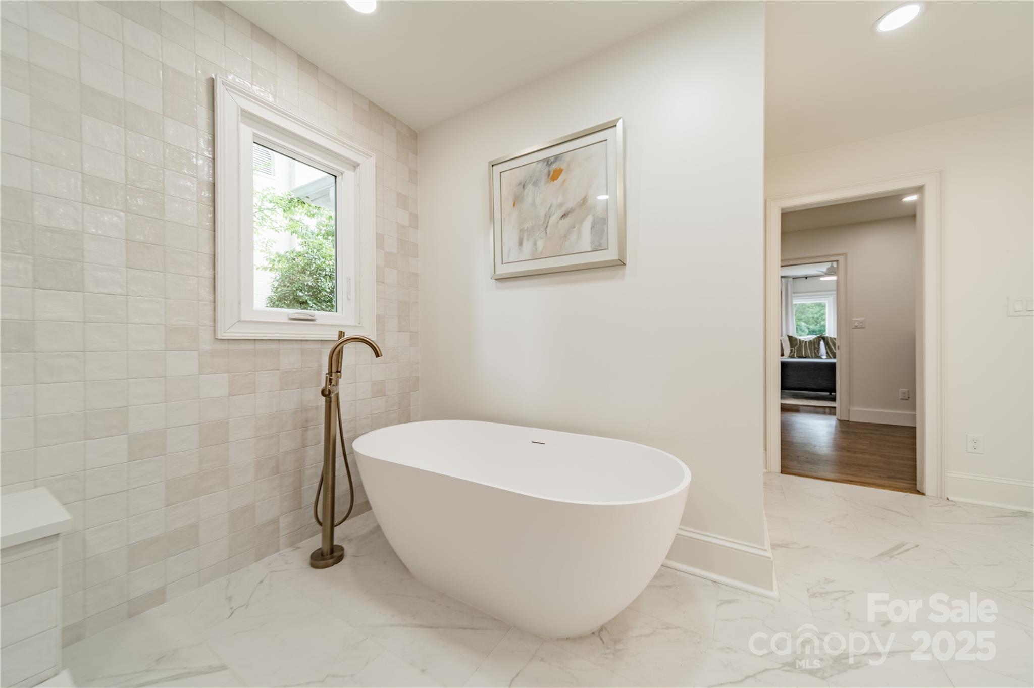 601 Cherokee Road