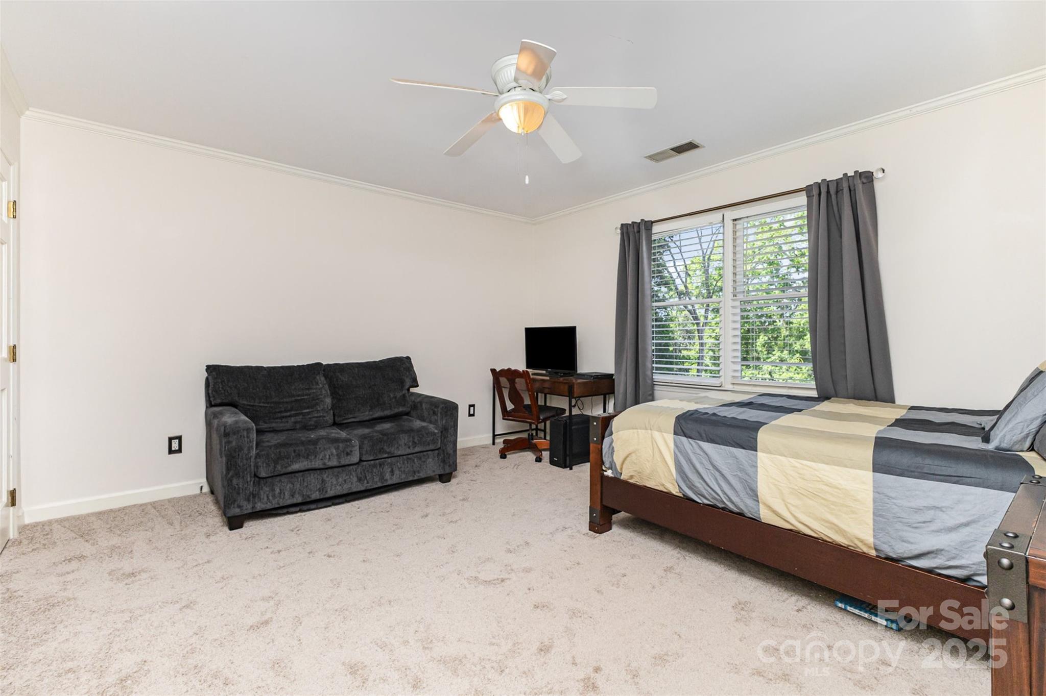 905 Mangionne Drive