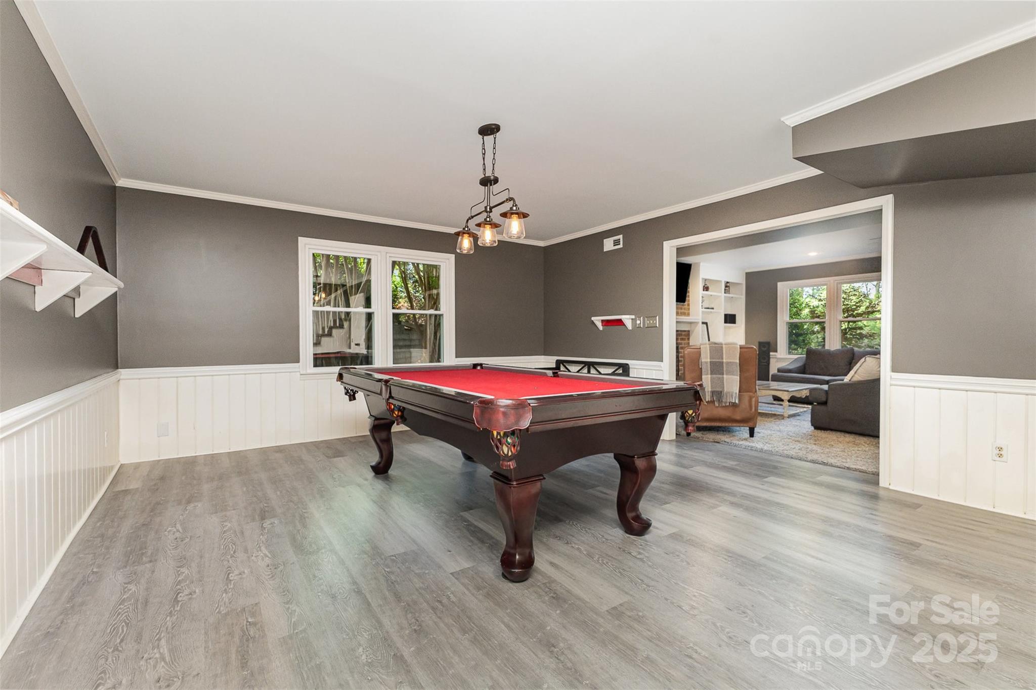 905 Mangionne Drive