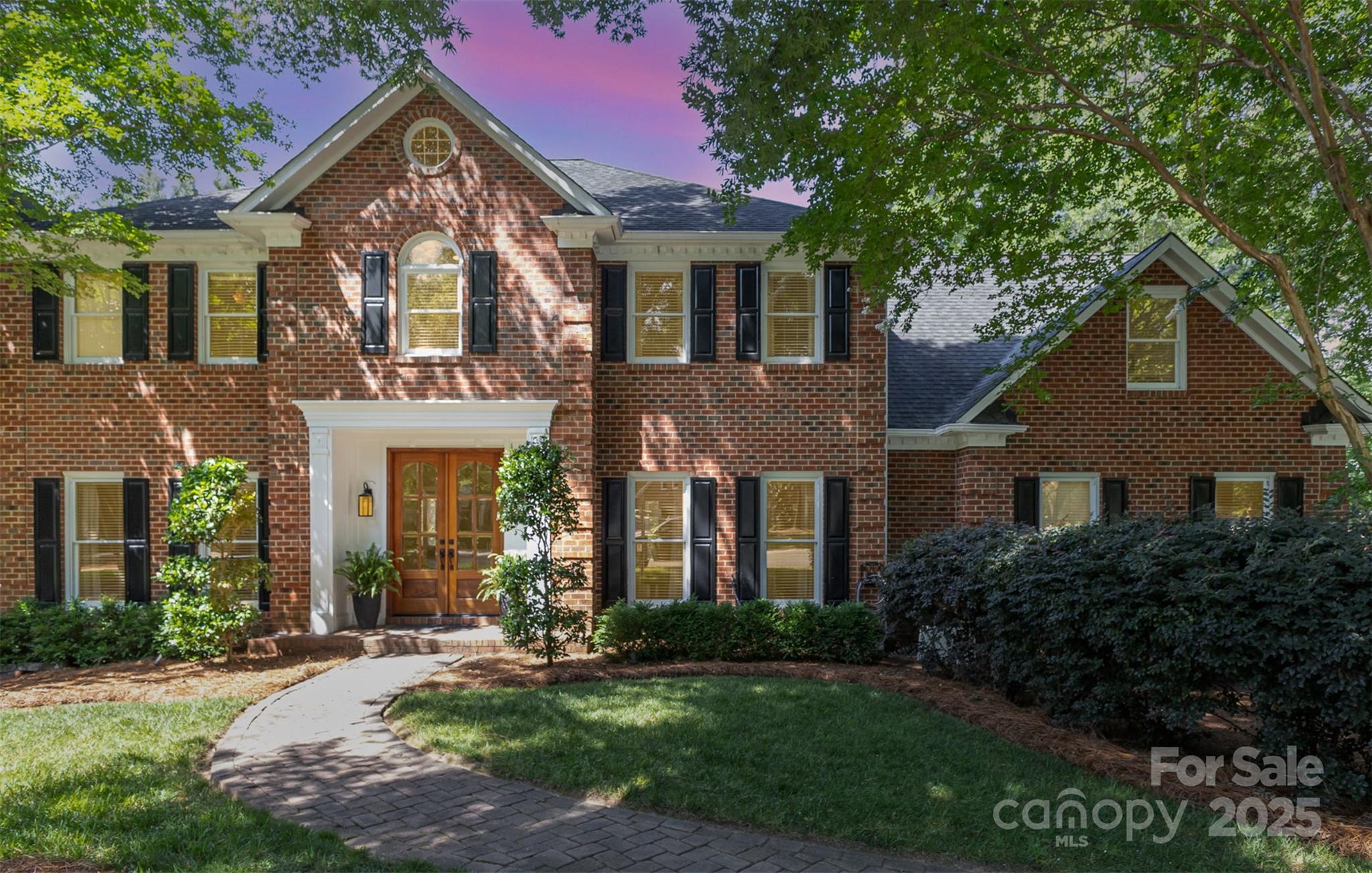 905 Mangionne Drive