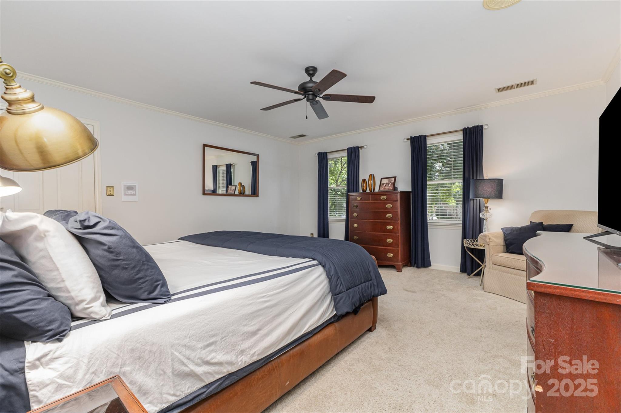 905 Mangionne Drive