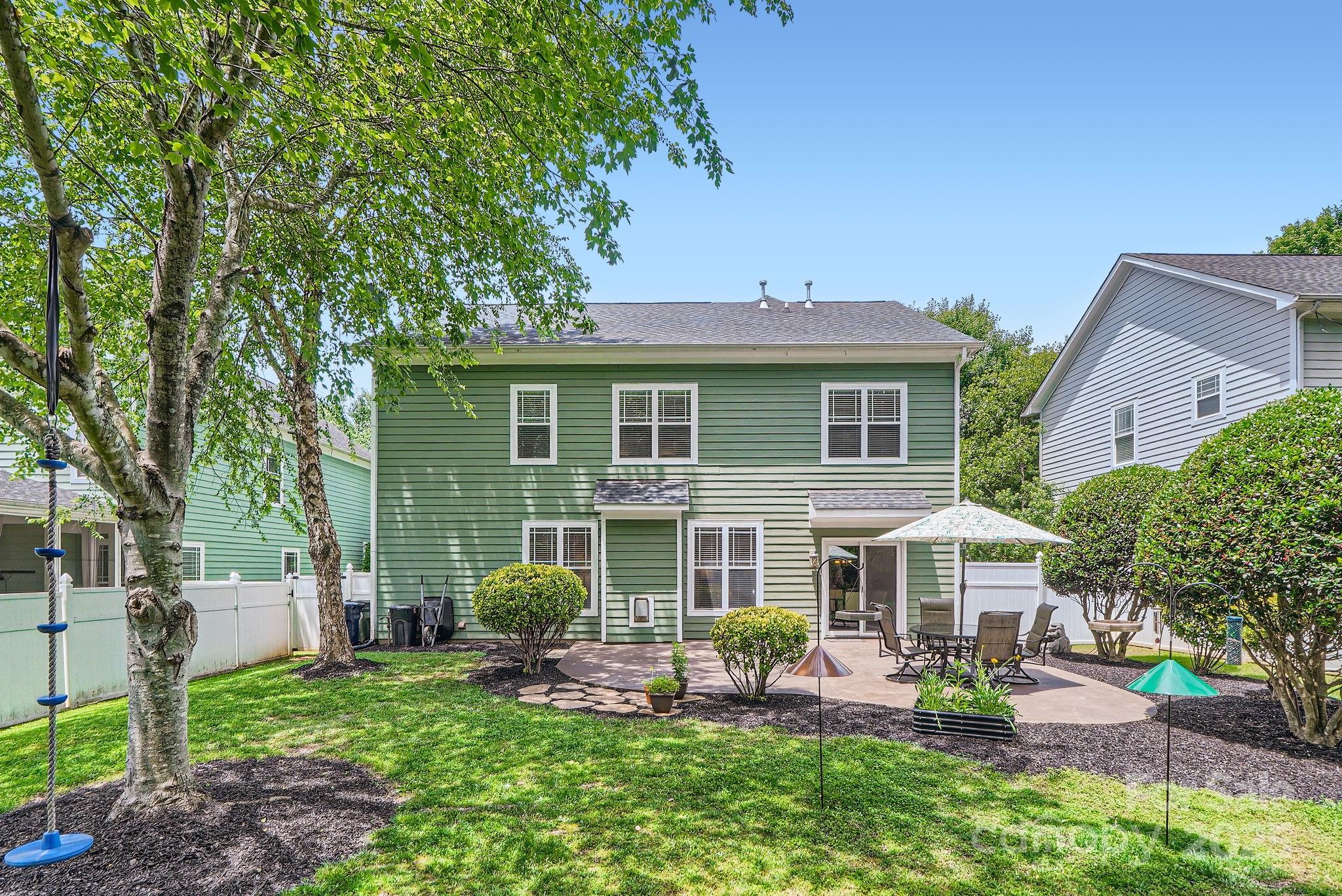 18732 Coachmans Trace