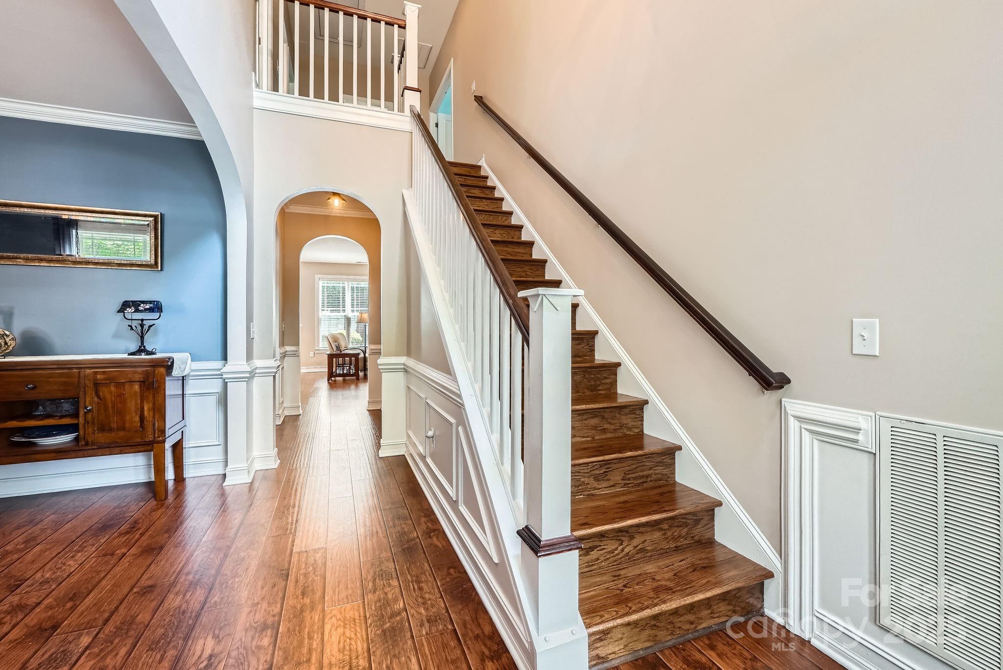 18732 Coachmans Trace