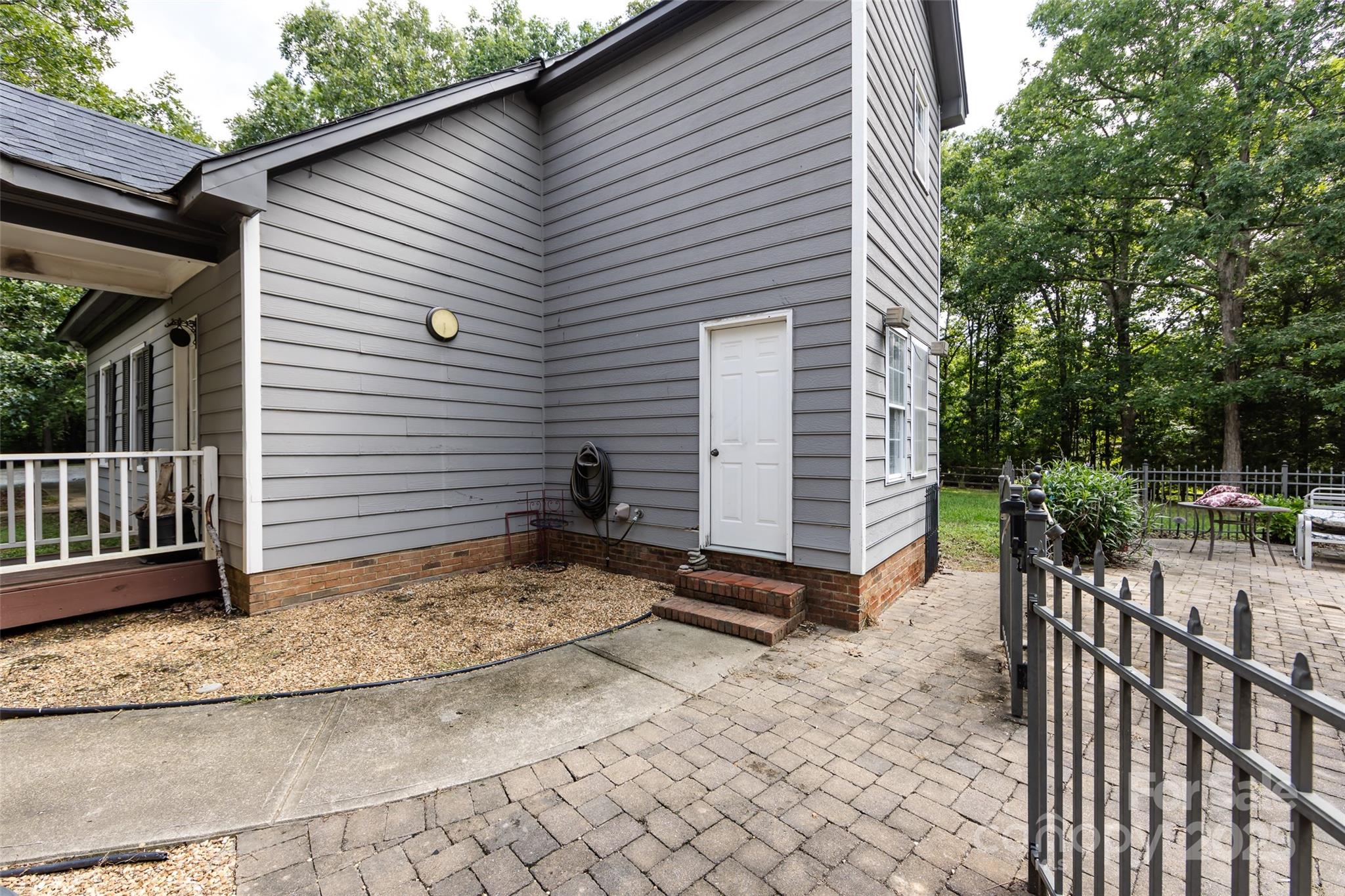 6511 Buggy Whip Lane