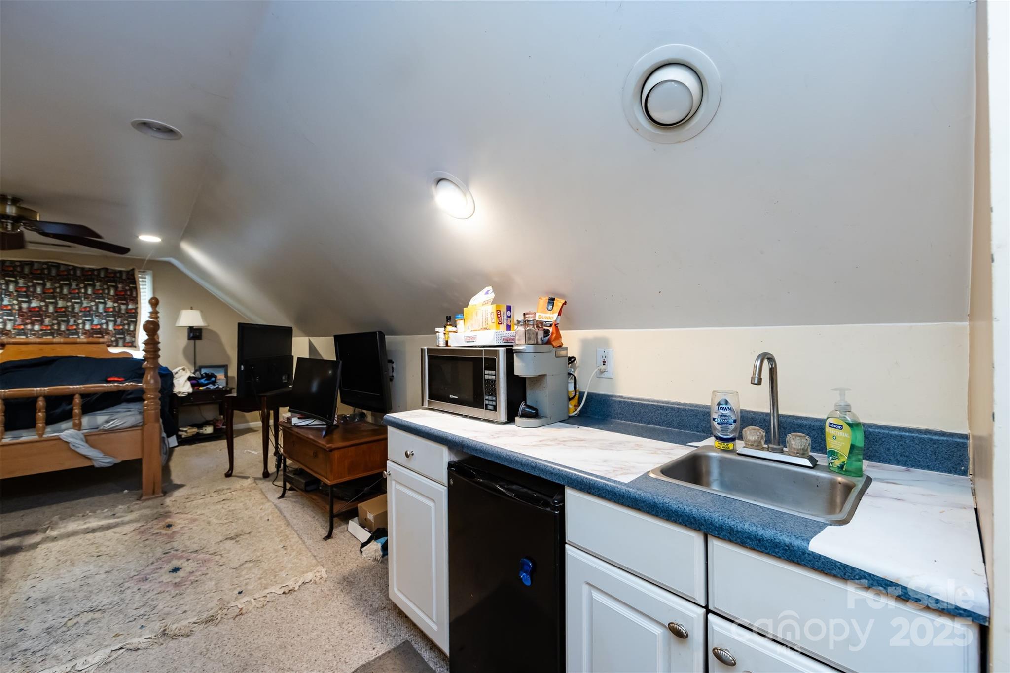 6511 Buggy Whip Lane