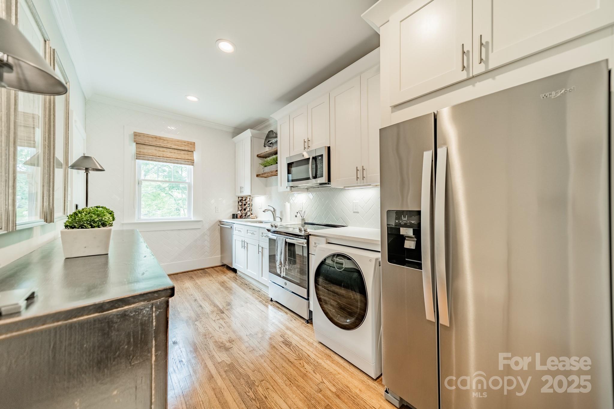 843 Ideal Way Unit: 12