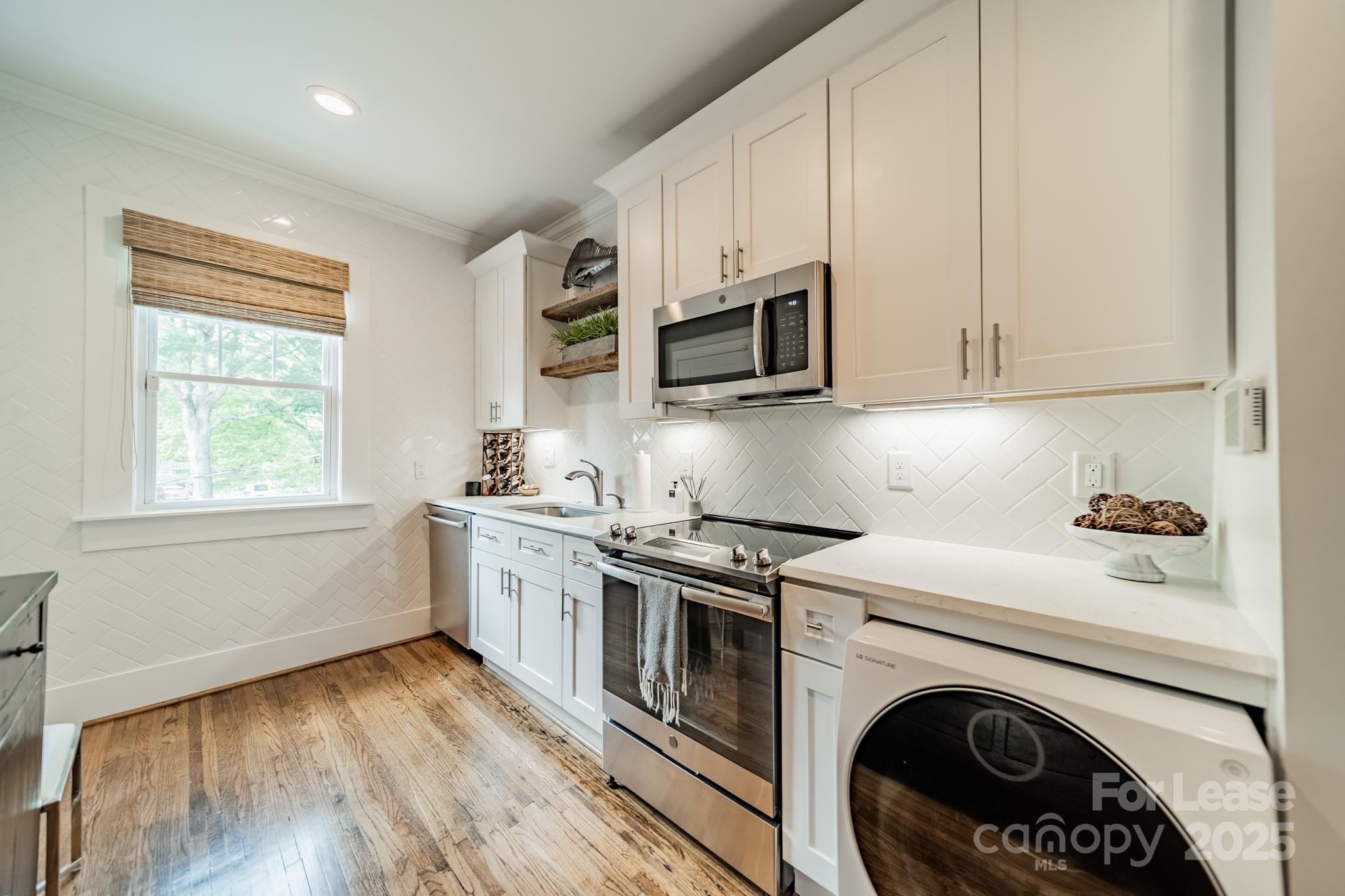 843 Ideal Way Unit: 12