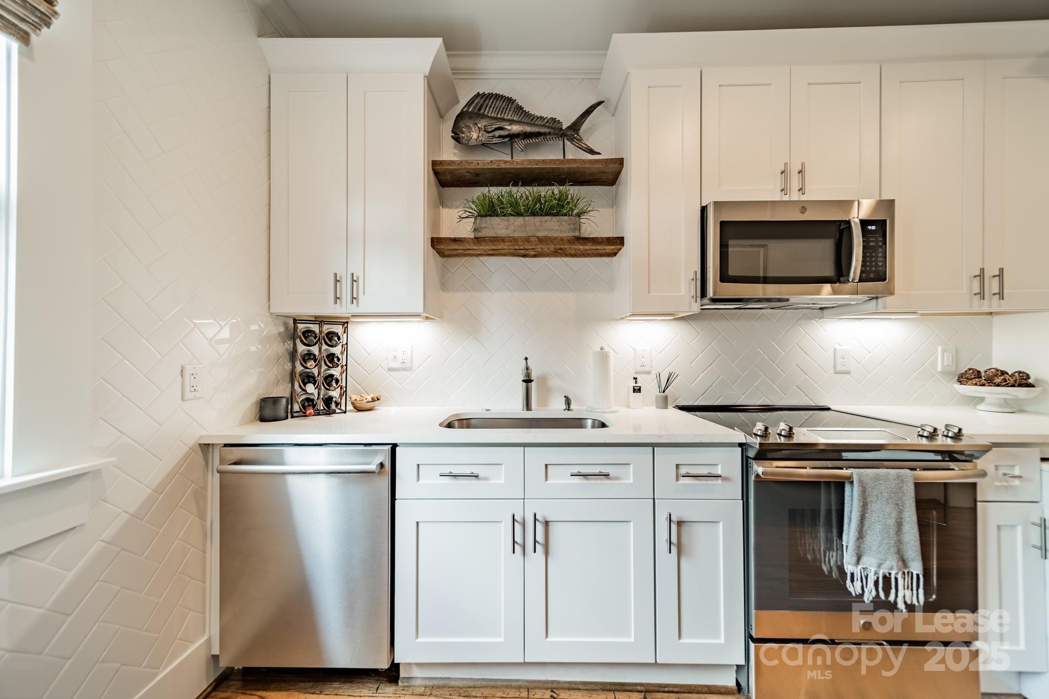 843 Ideal Way Unit: 12