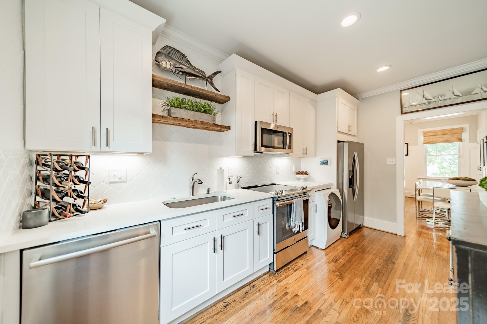 843 Ideal Way Unit: 12