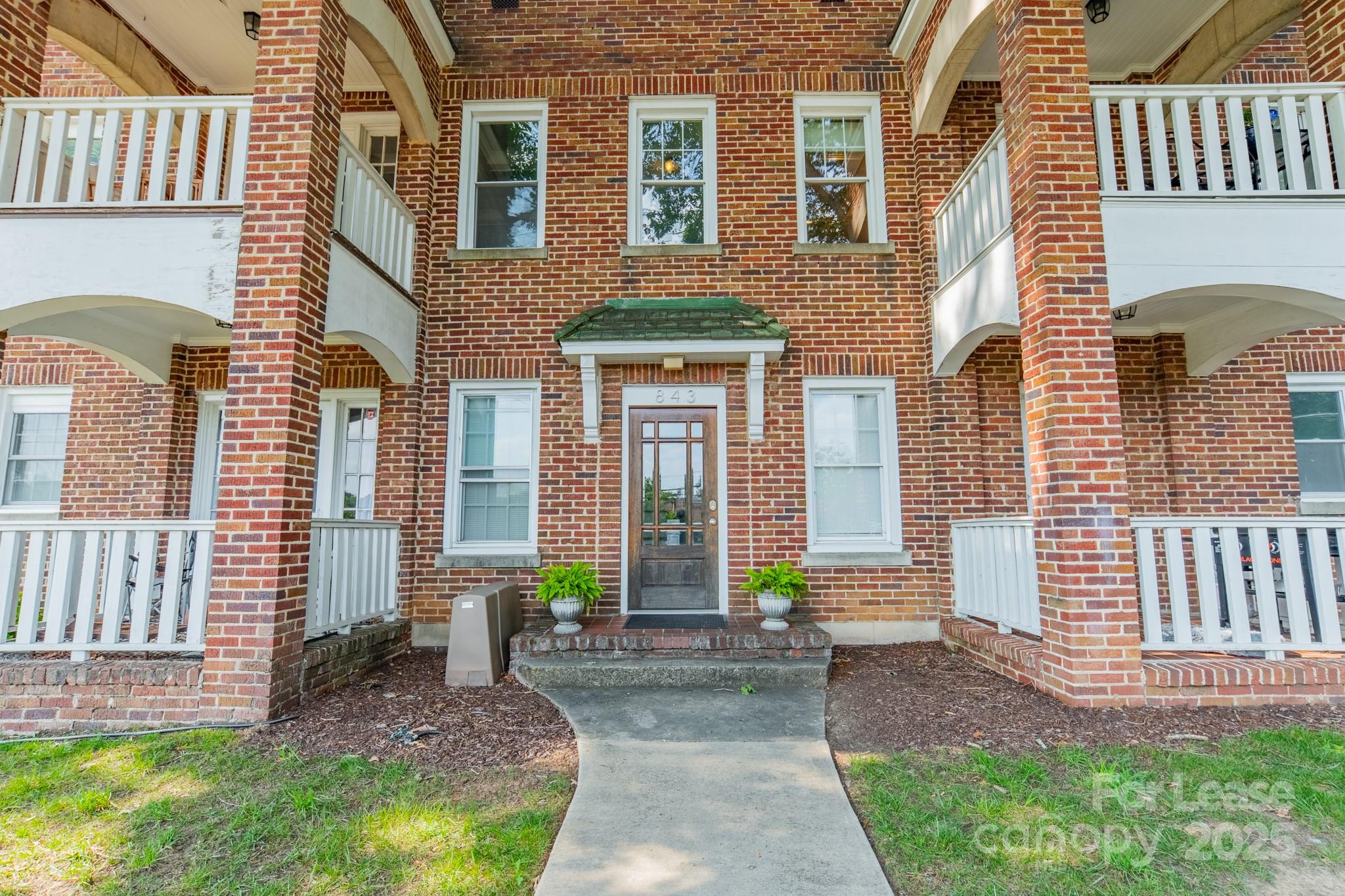 843 Ideal Way Unit: 12