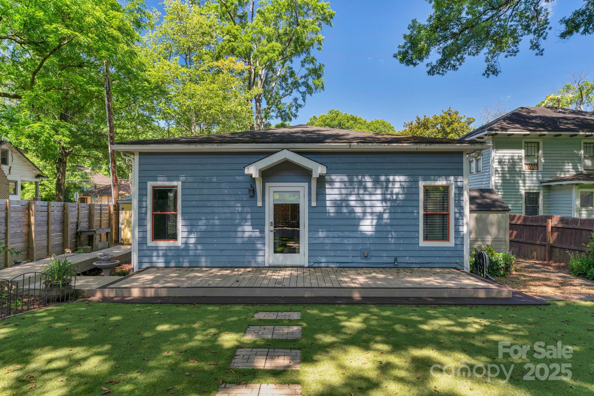 1500 Pecan Avenue