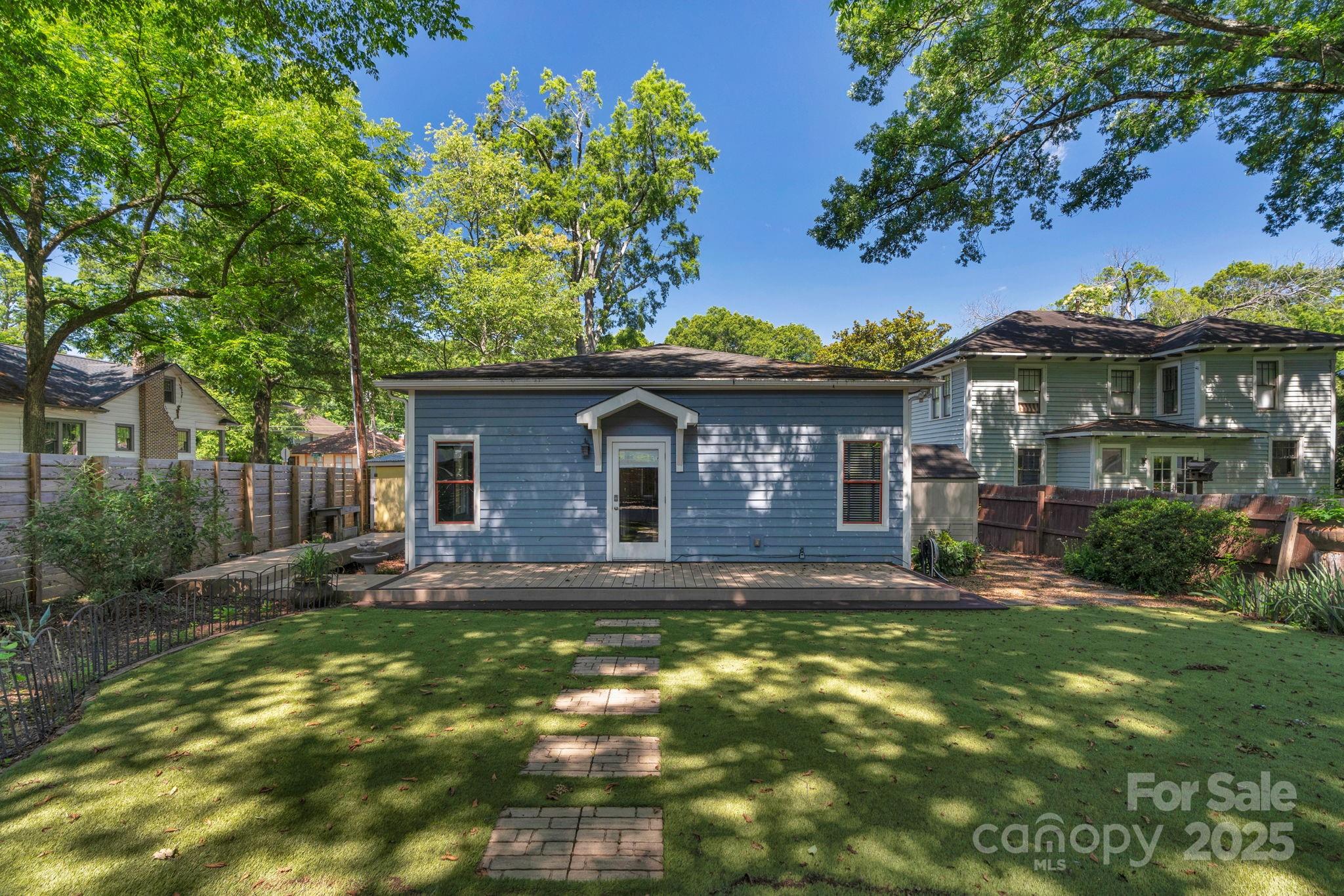 1500 Pecan Avenue