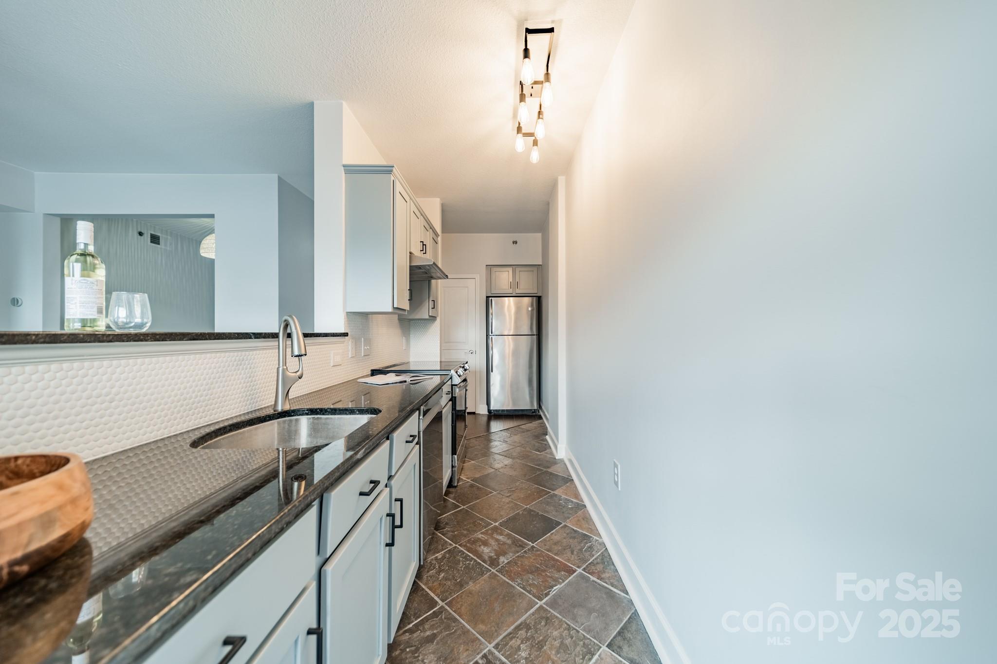1315 East Boulevard Unit: 327