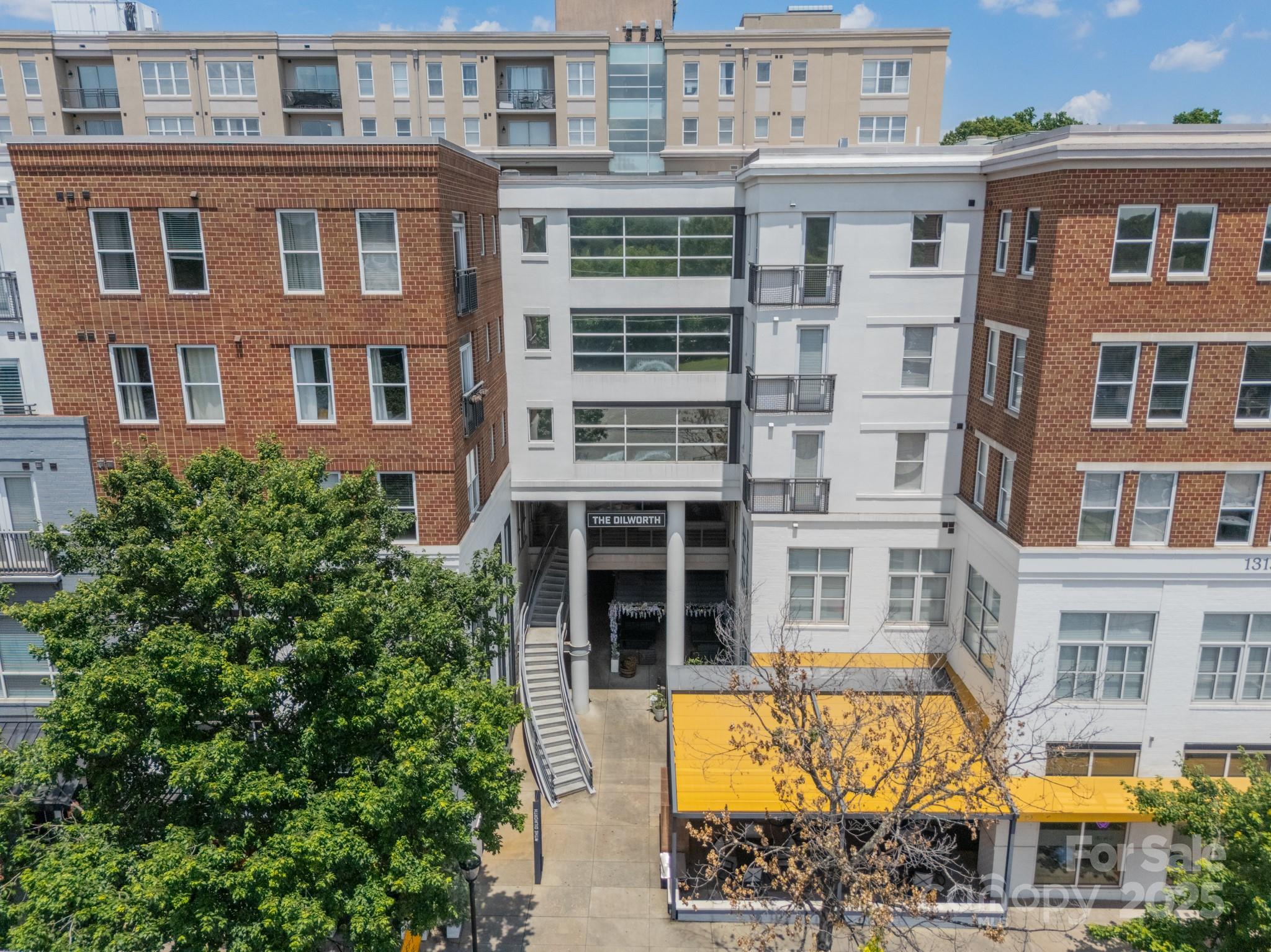 1315 East Boulevard Unit: 327