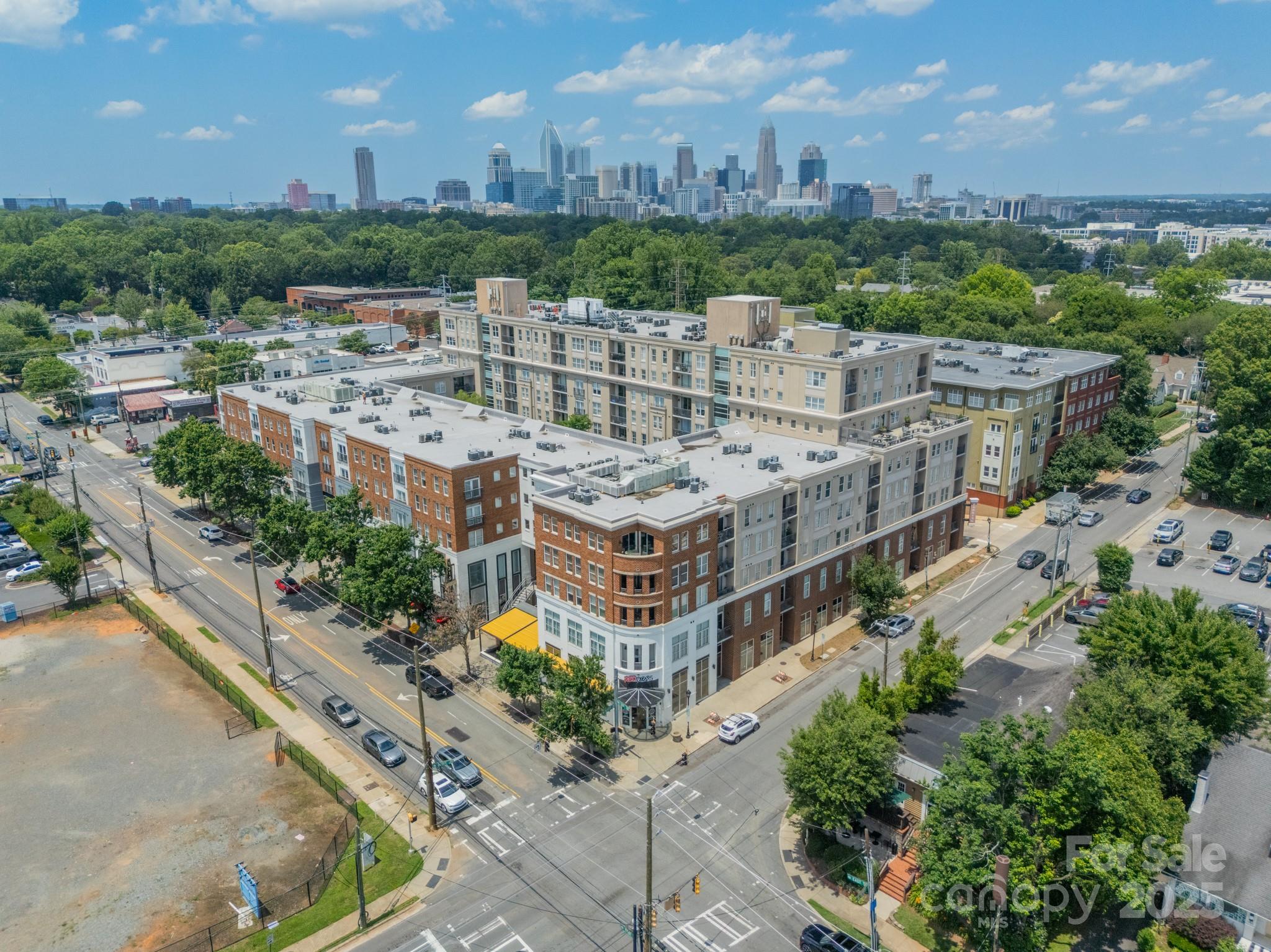 1315 East Boulevard Unit: 327