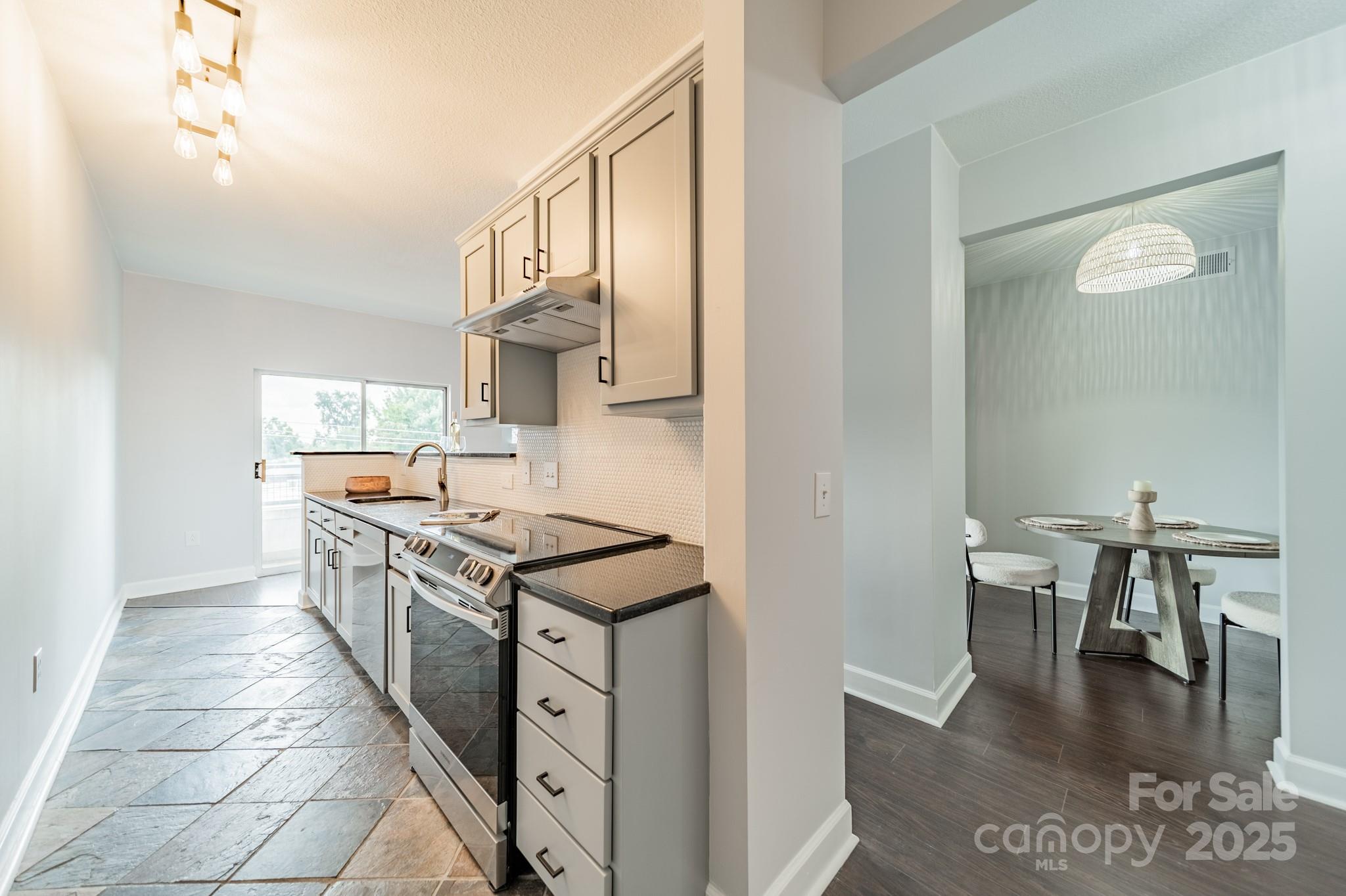 1315 East Boulevard Unit: 327
