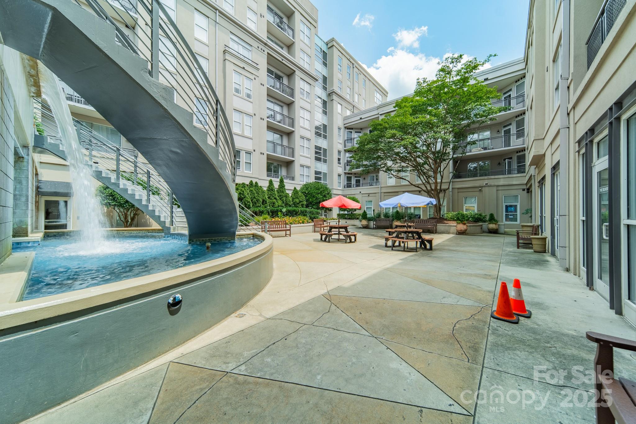 1315 East Boulevard Unit: 327