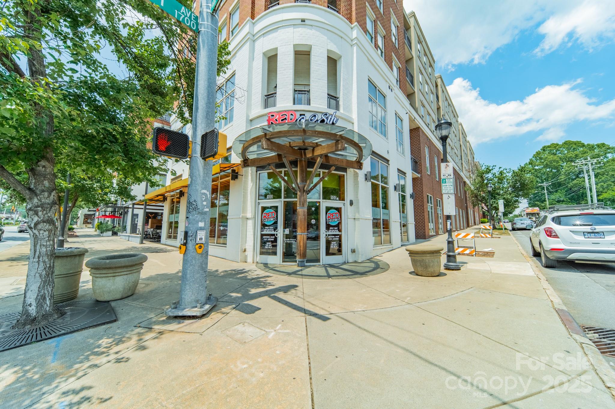 1315 East Boulevard Unit: 327