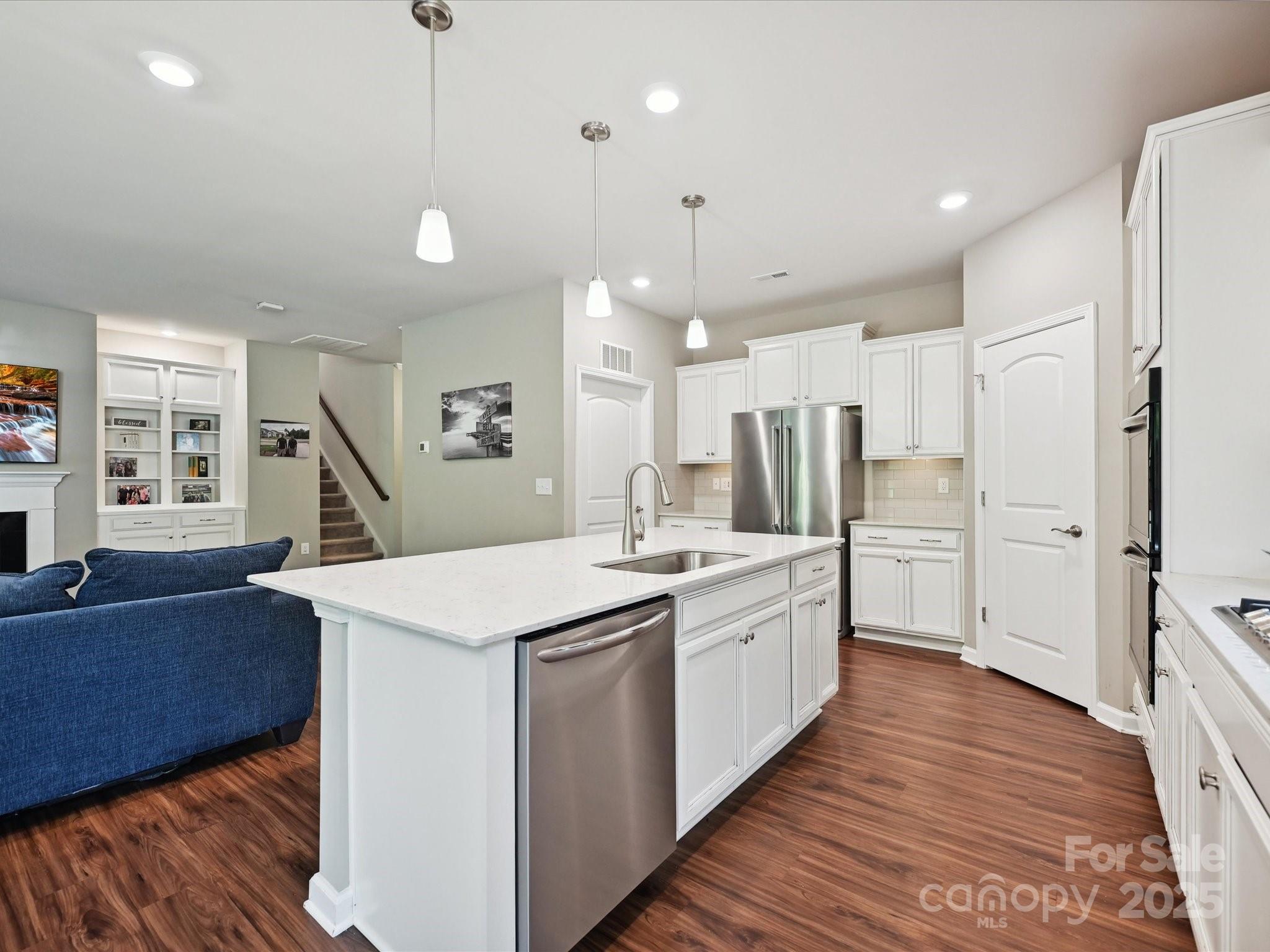 15614 Aviary Orchard Way