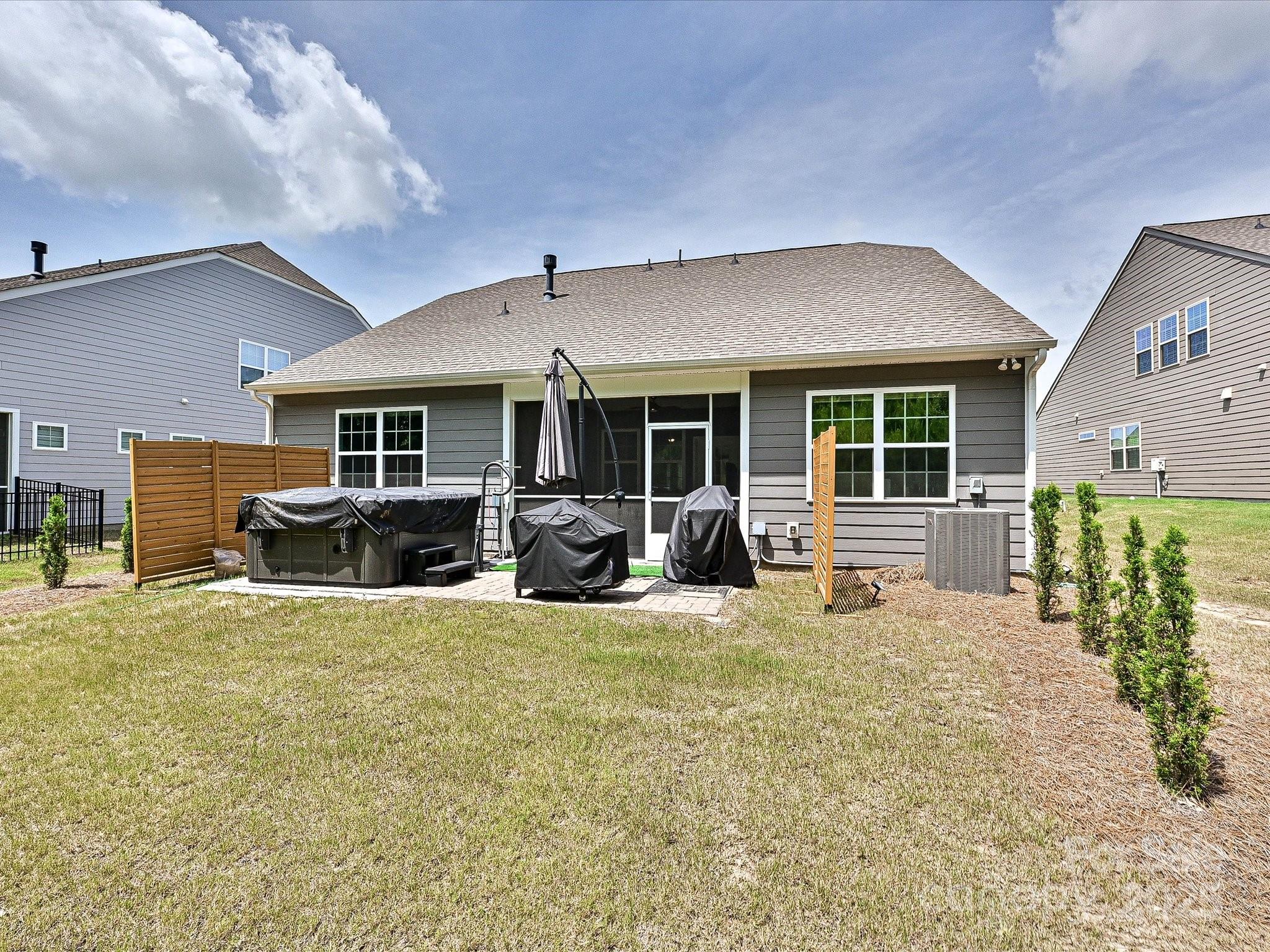 15614 Aviary Orchard Way