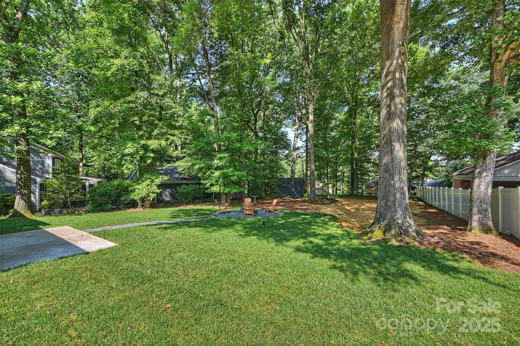 811 Ashmeade Road
