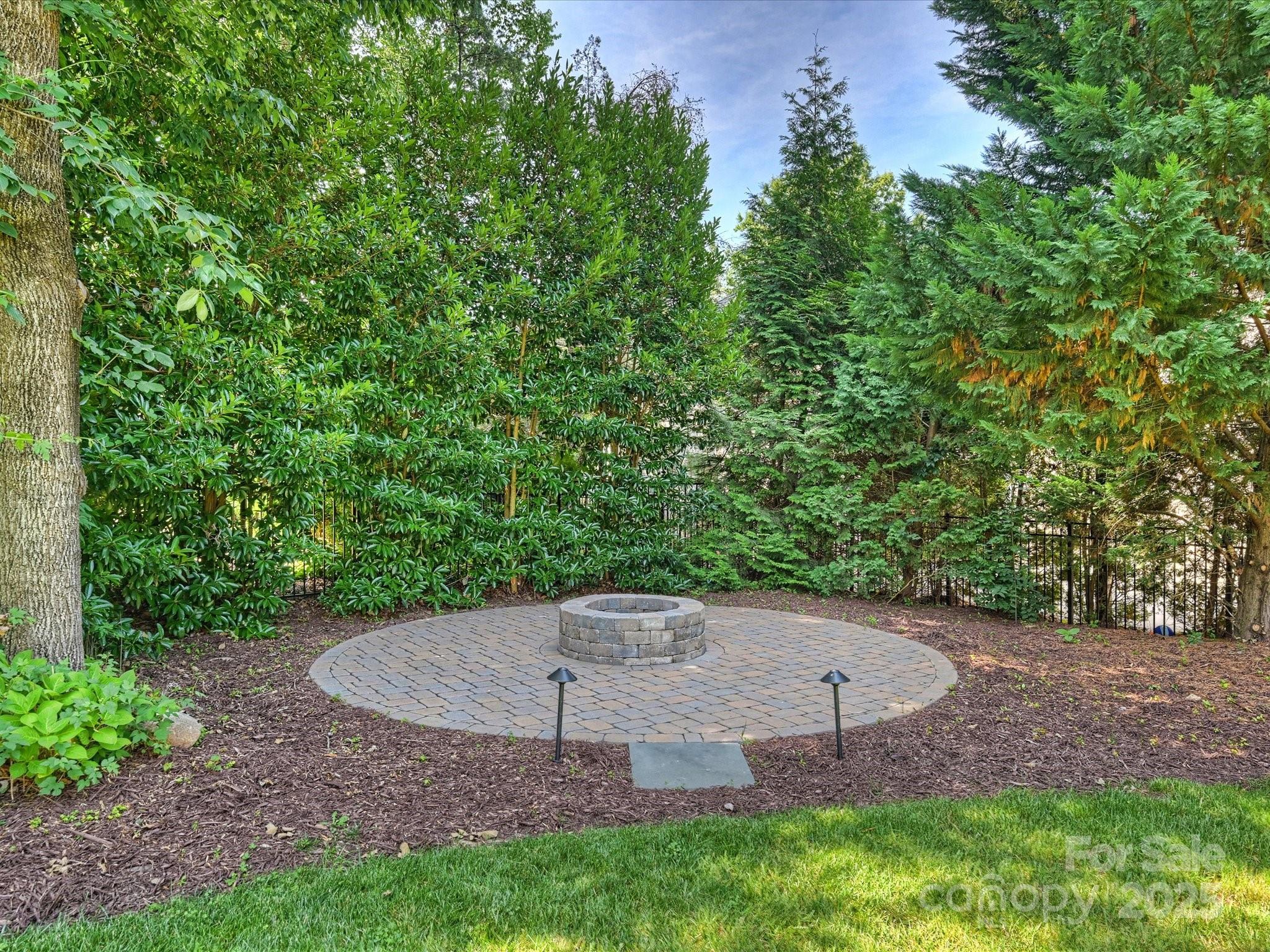 6314 Saint Stephen Lane