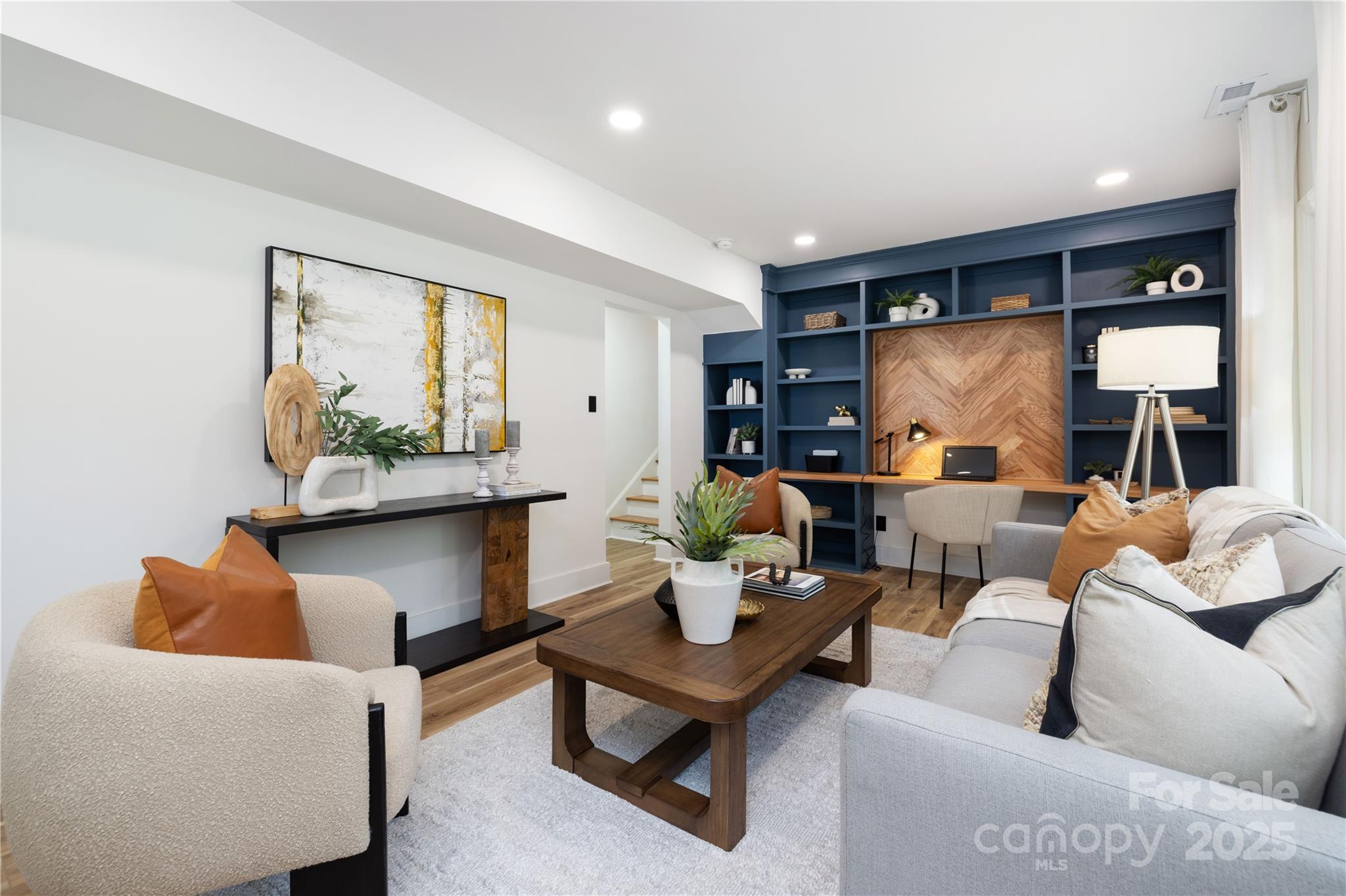 2120 Shadyview Drive