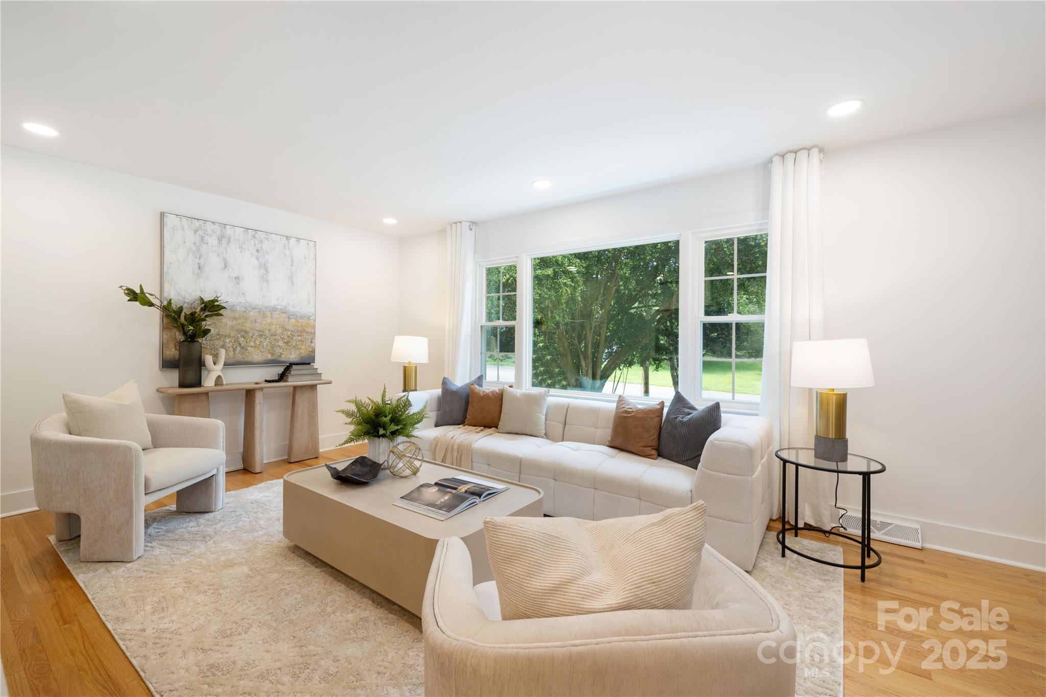 2120 Shadyview Drive