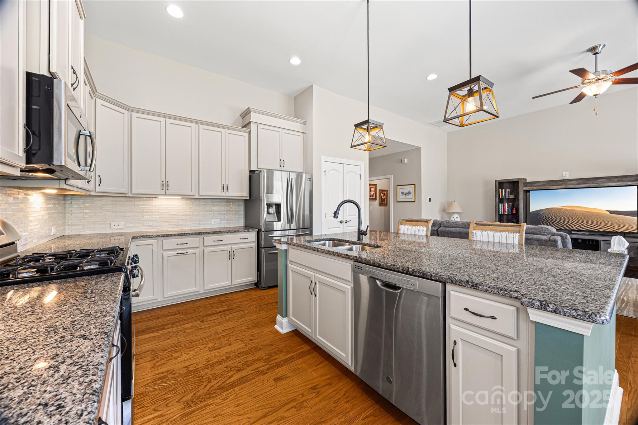 1108 Mayapple Way