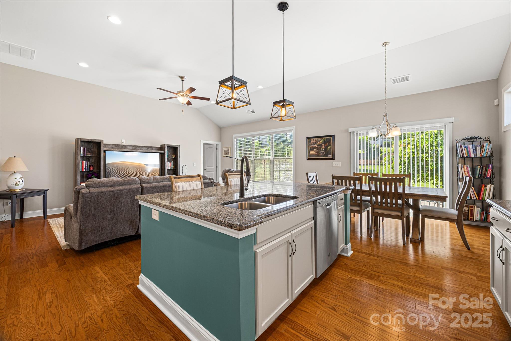 1108 Mayapple Way