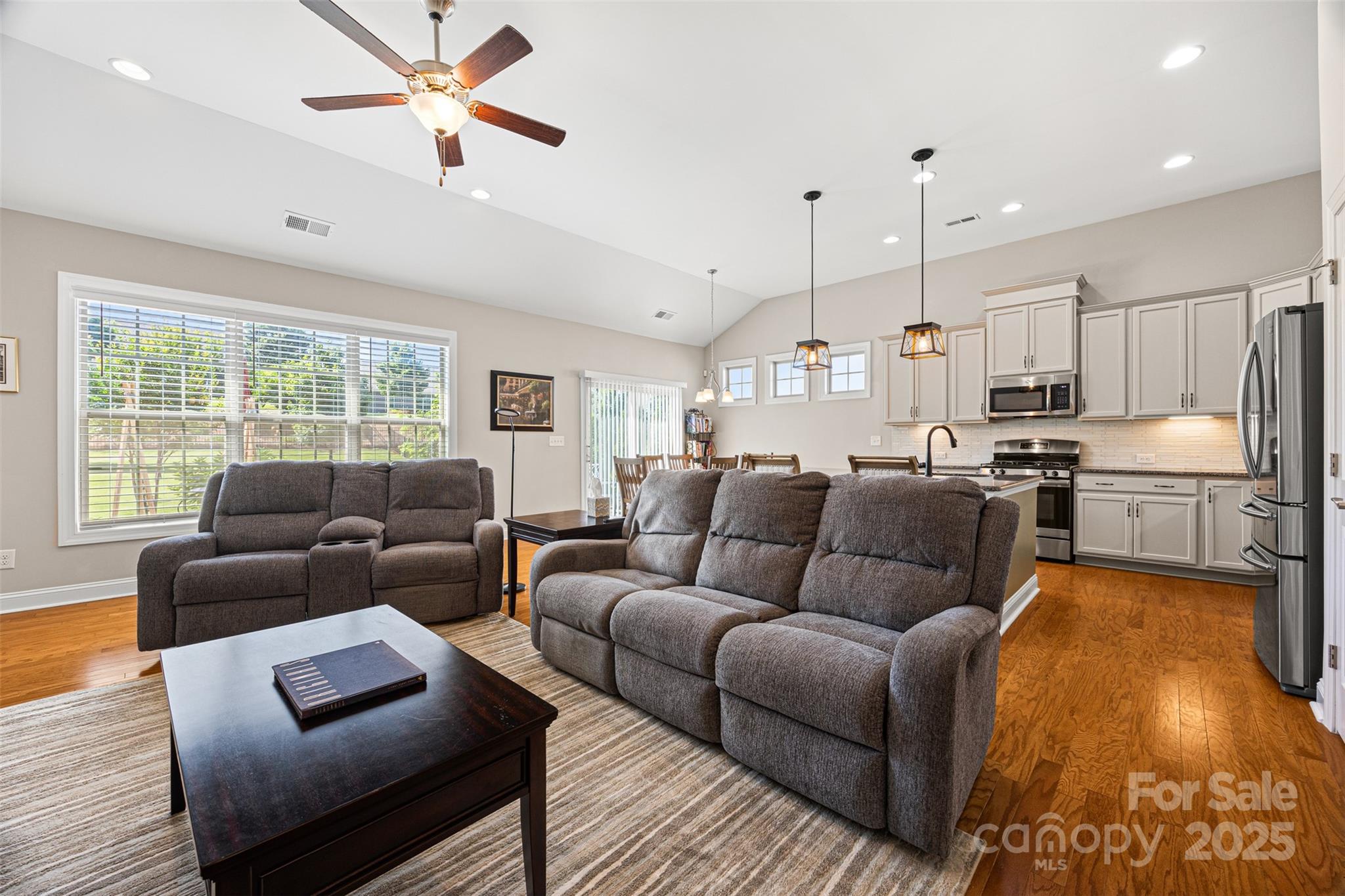1108 Mayapple Way
