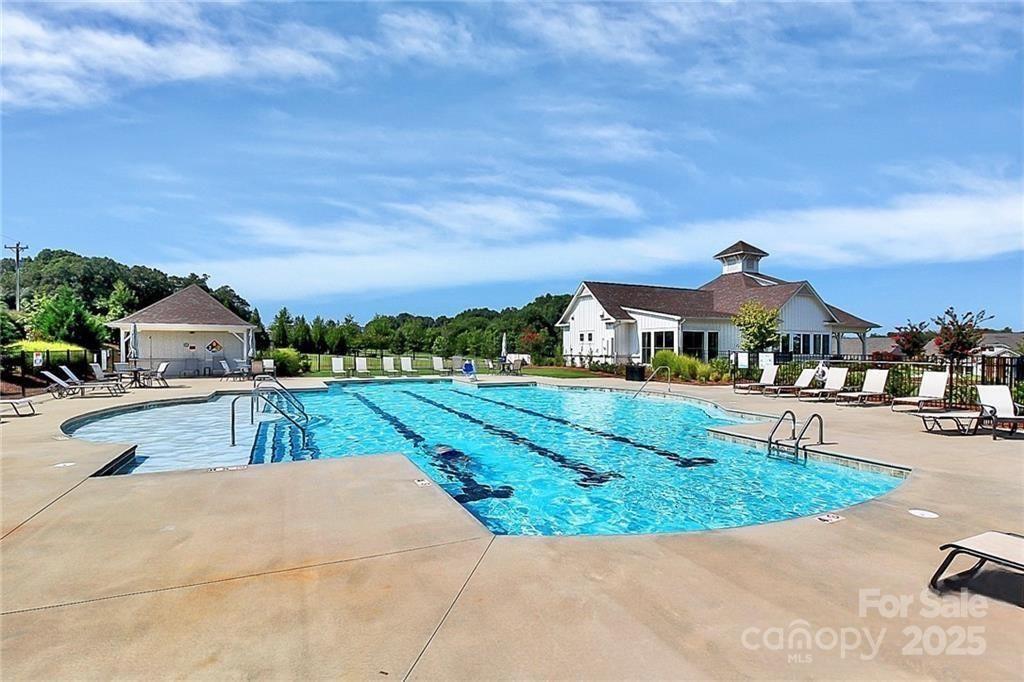 1108 Mayapple Way