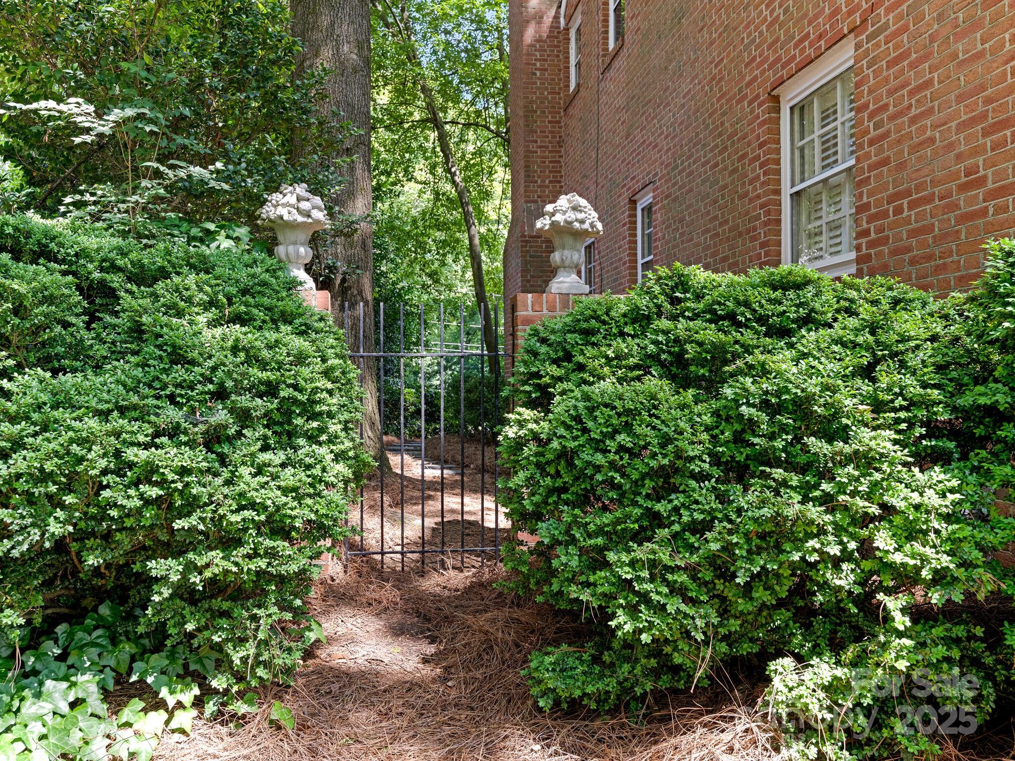 827 Museum Drive