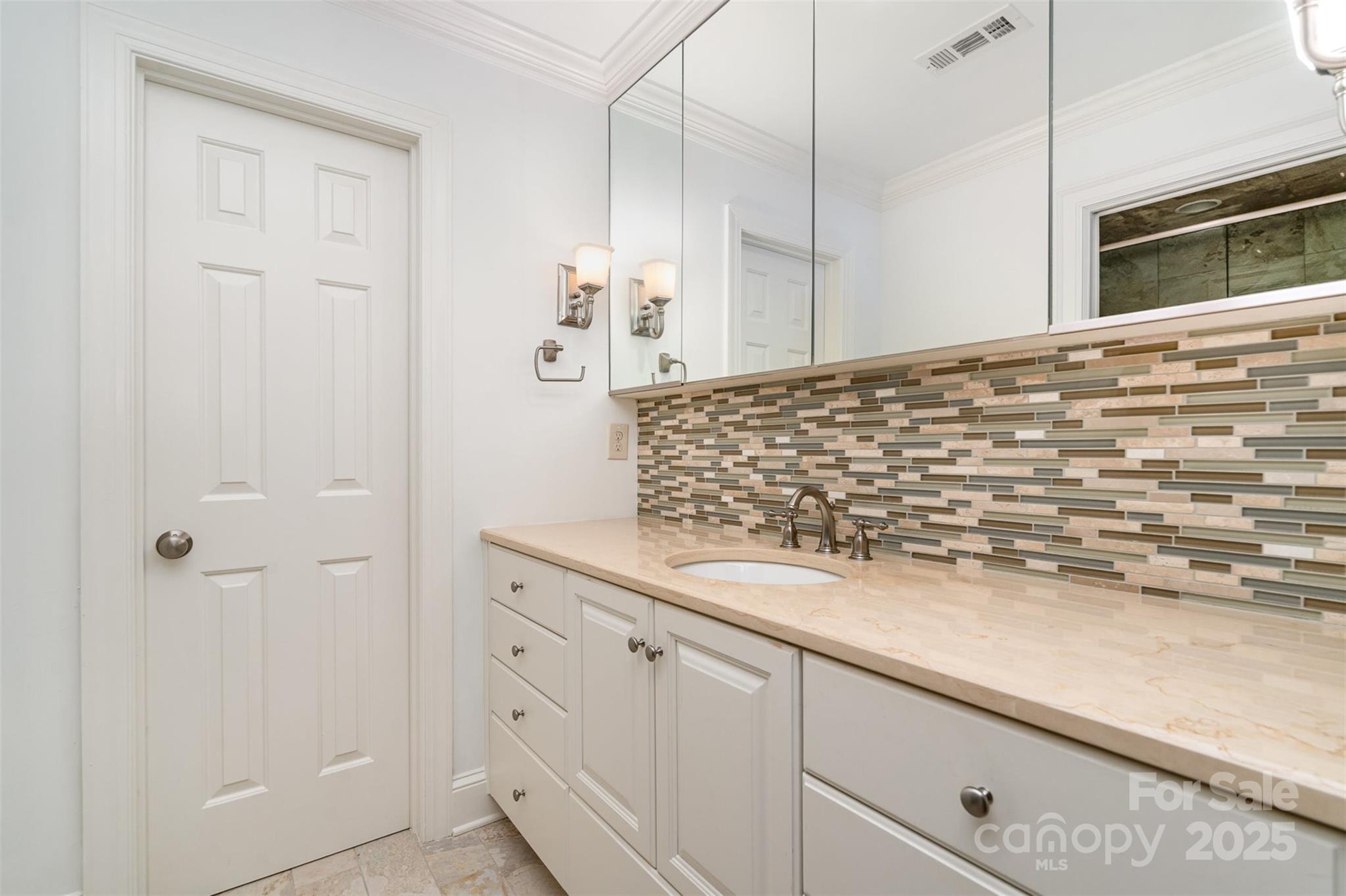 2825 Sharon View Road