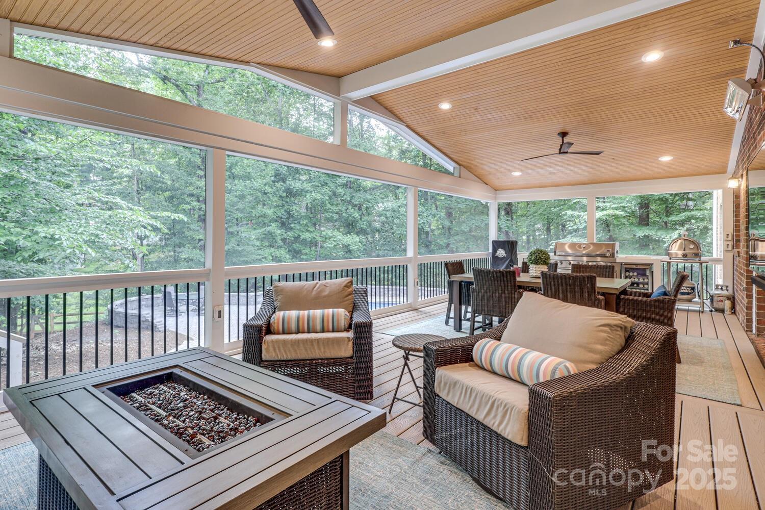 5051 Carillon Way