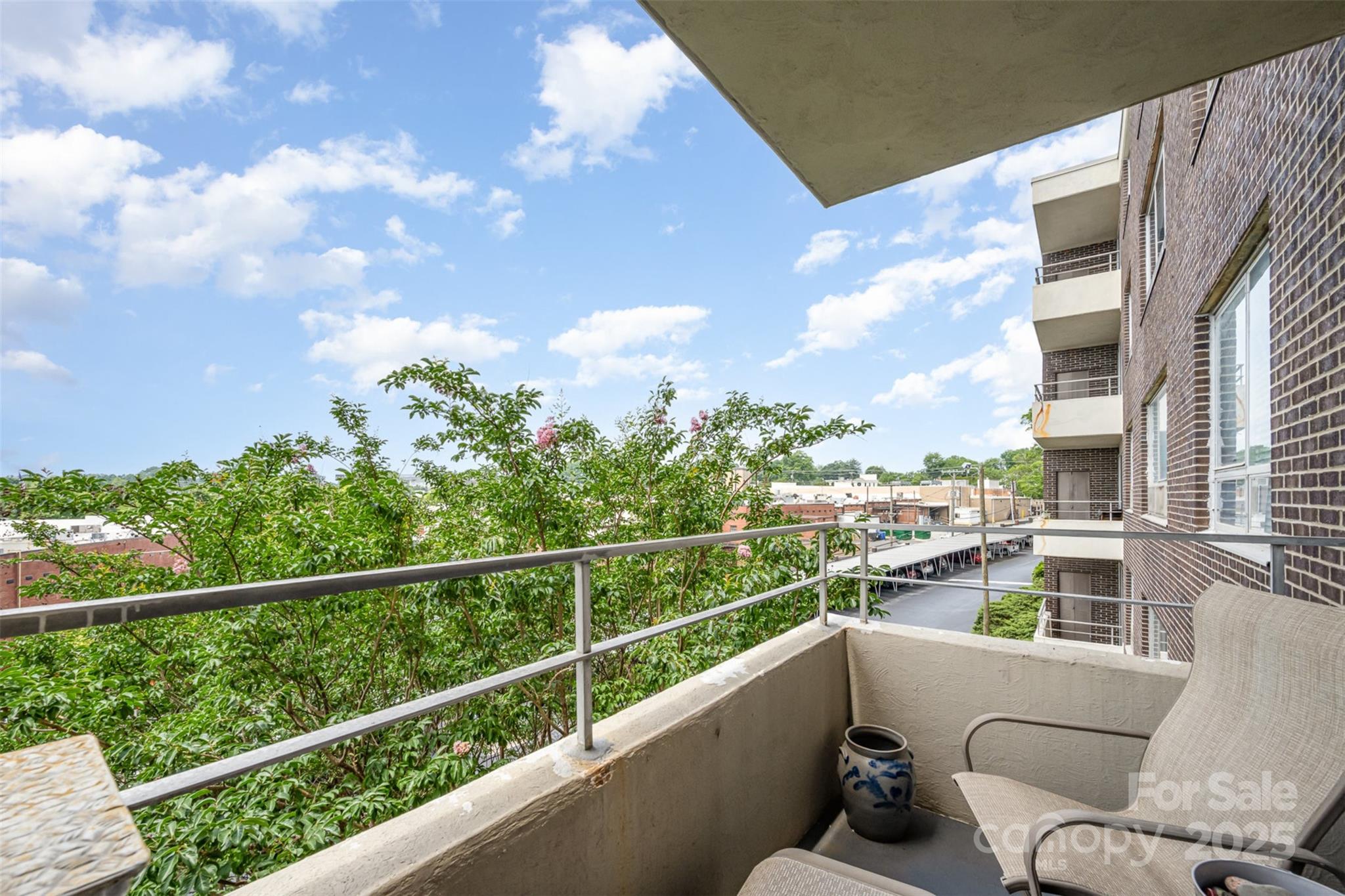1300 Reece Road Unit: 402
