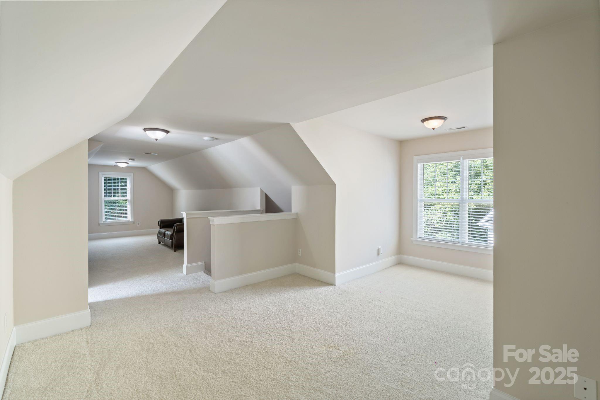1949 Lela Avenue
