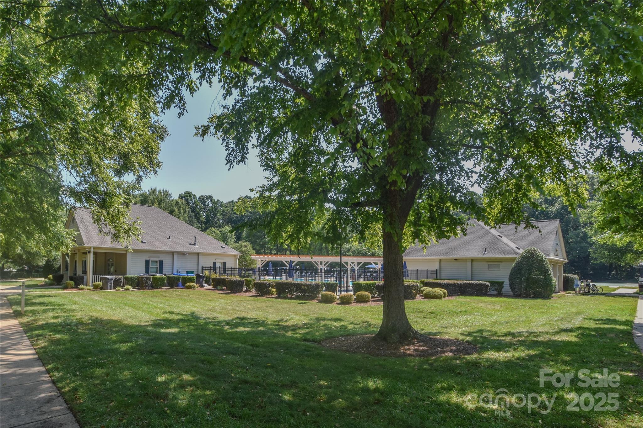 8510 Glade Court