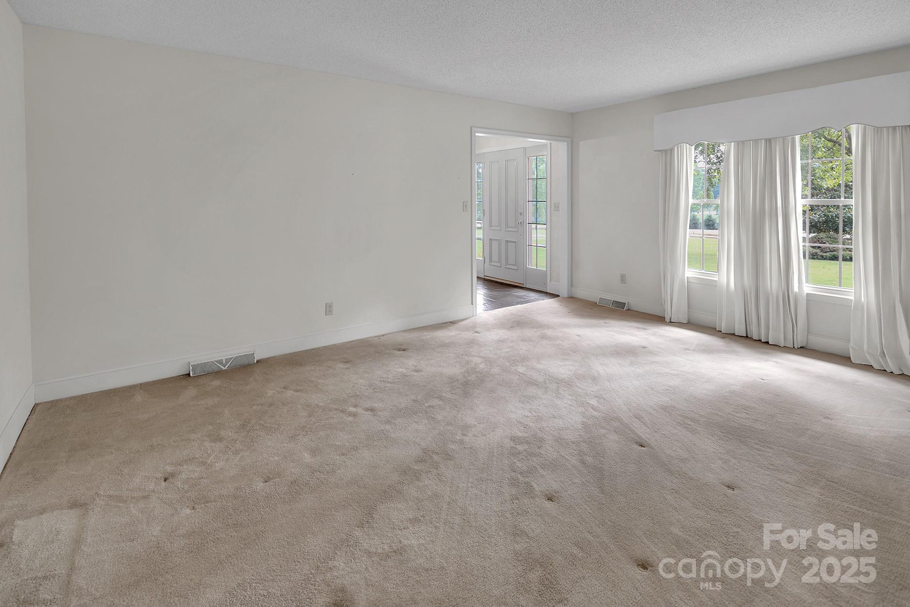 5501 Lebanon Road