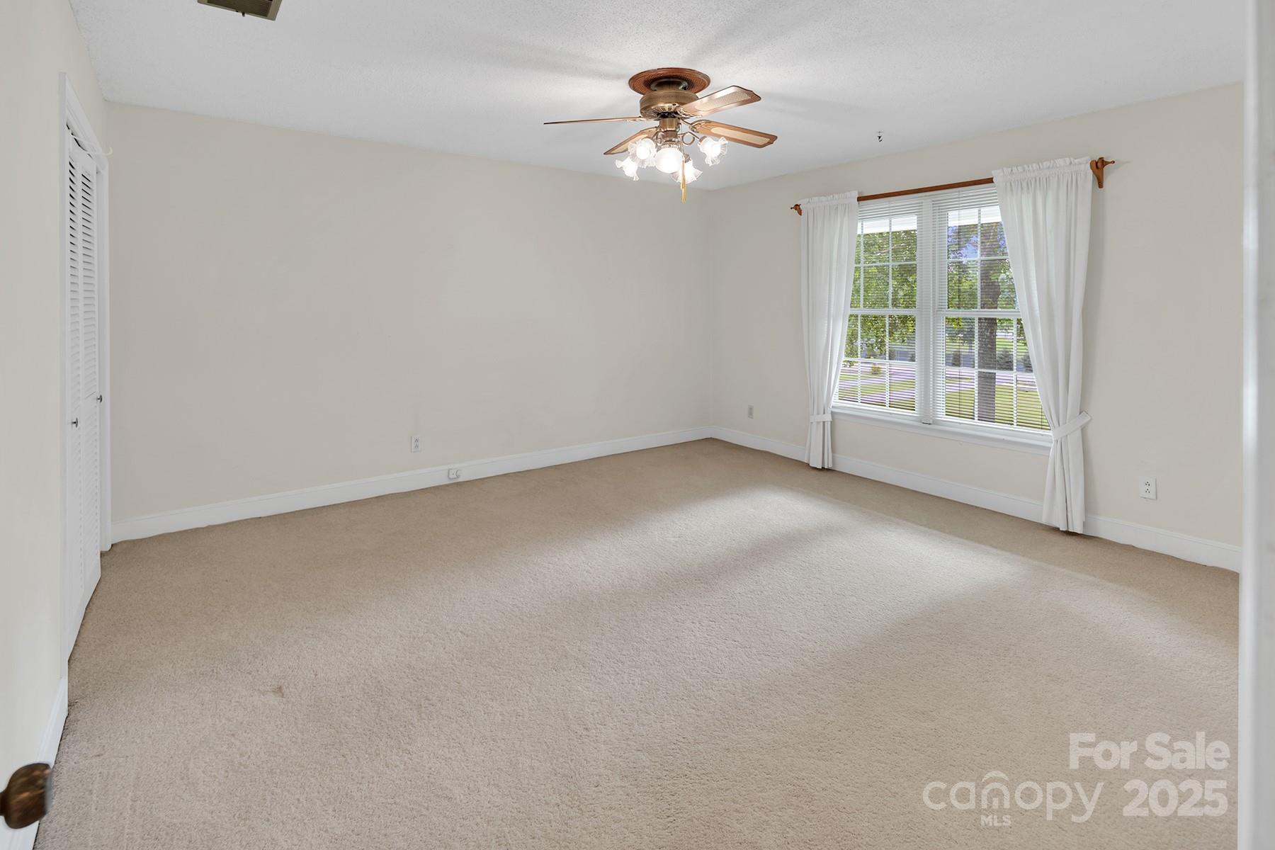 5501 Lebanon Road