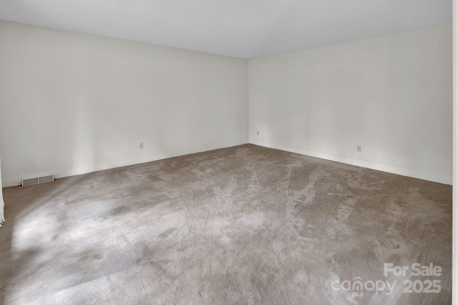 5501 Lebanon Road