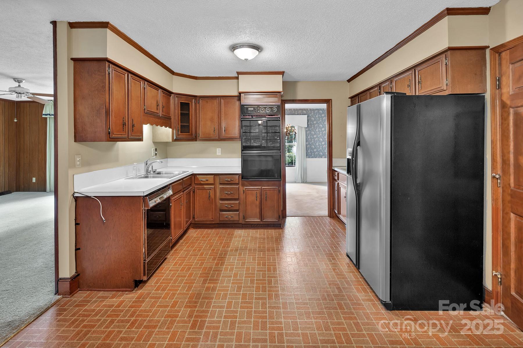 5501 Lebanon Road