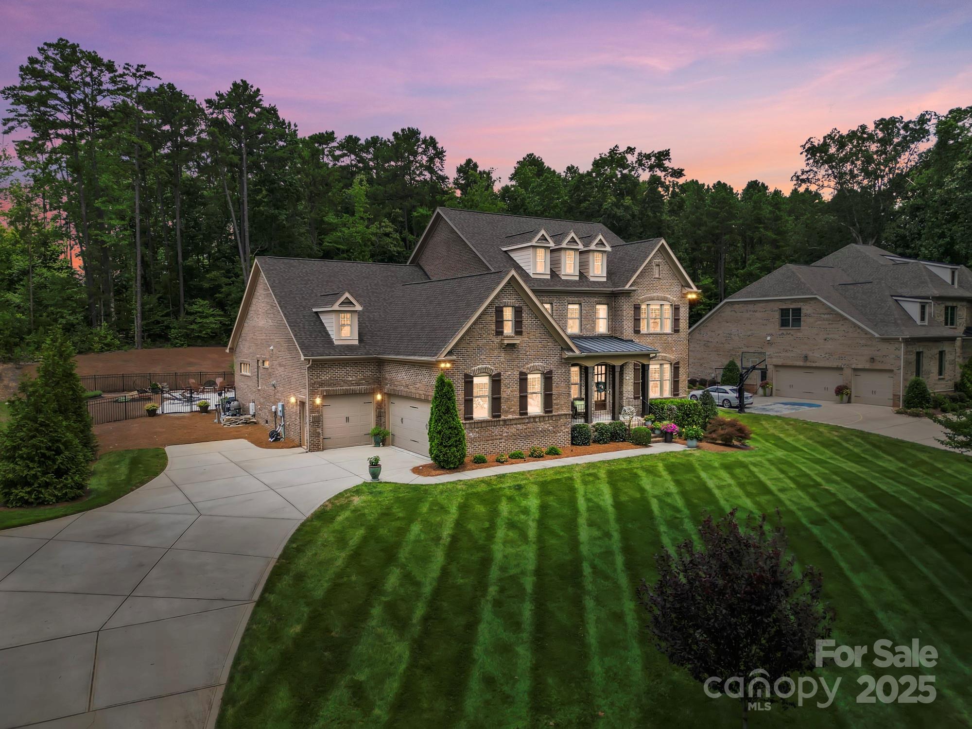 4003 Capullo Court